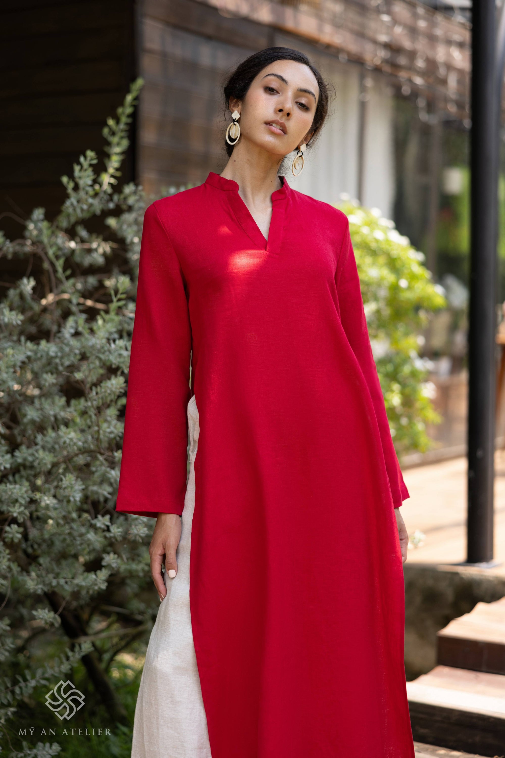 Linen Vietnamese dress with pants