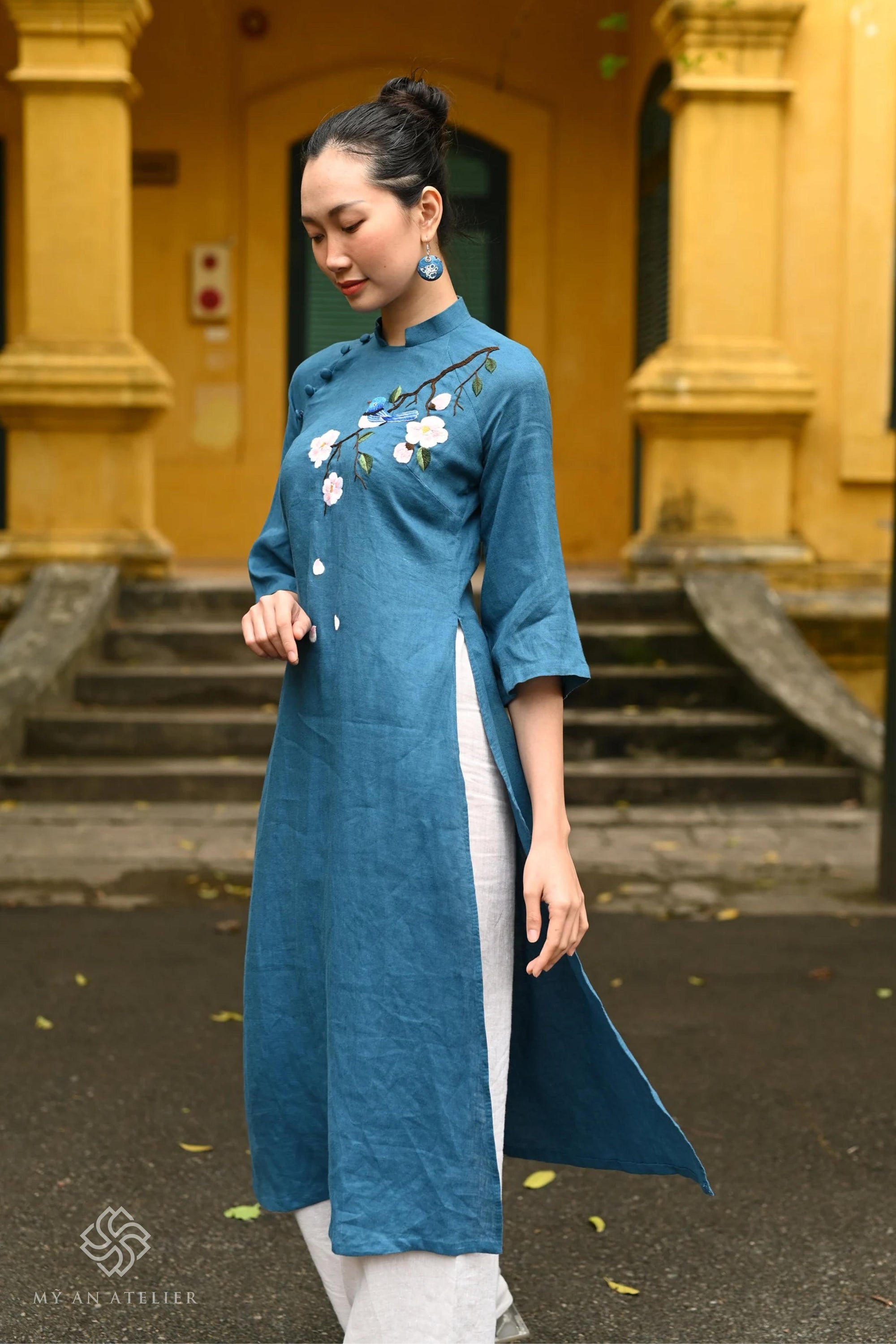 Linen Vietnamese dress women