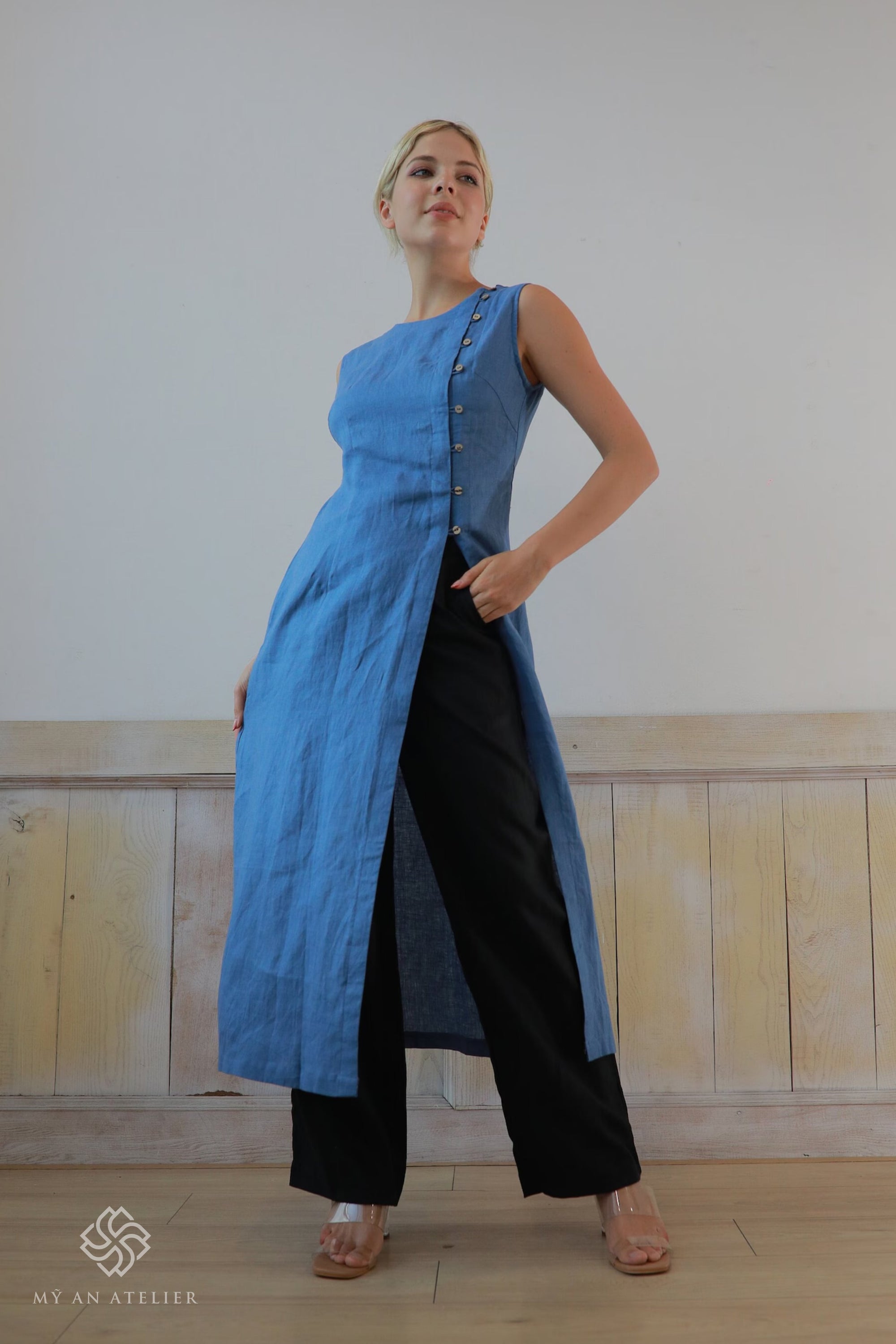 Linen Vietnamese tunic dress