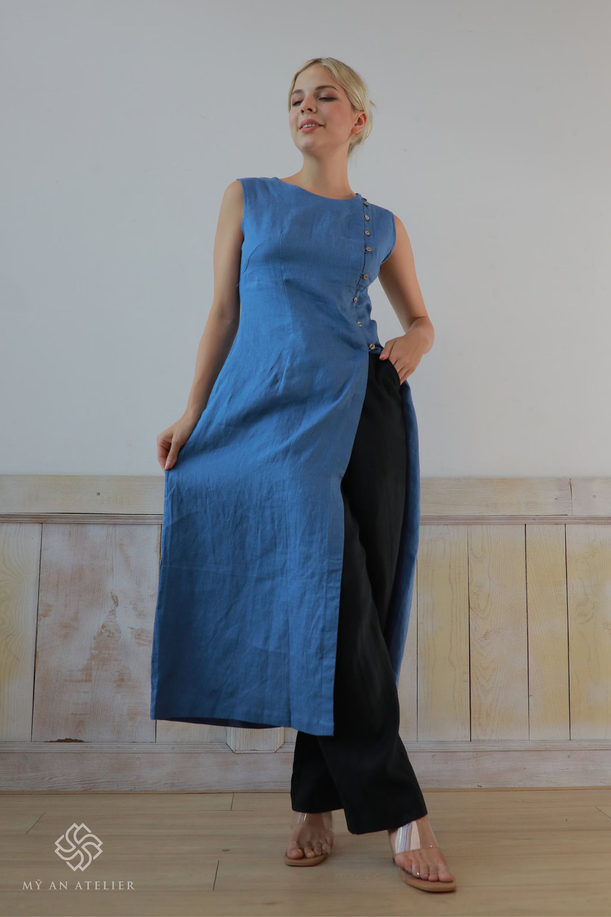 Linen Vietnamese tunic dress