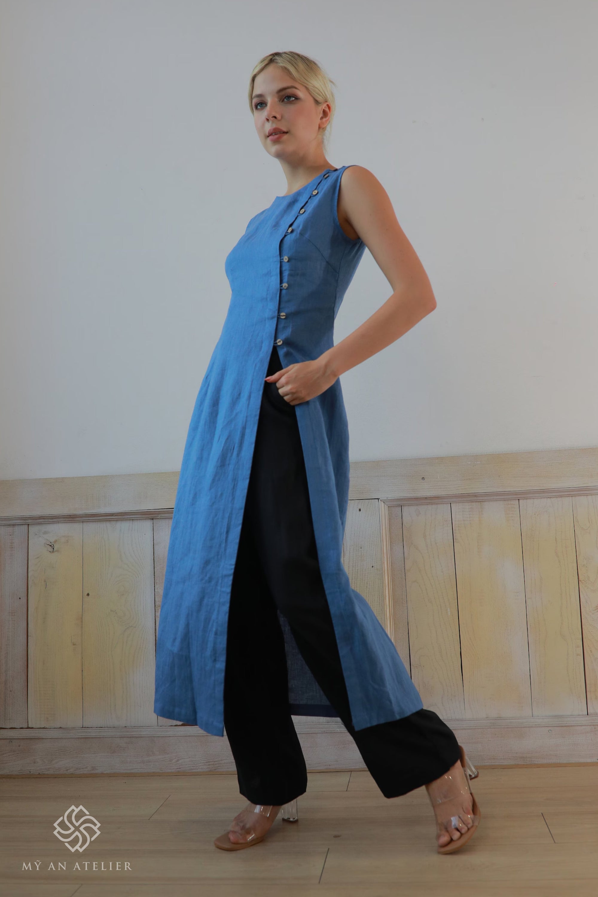 Linen Vietnamese tunic dress