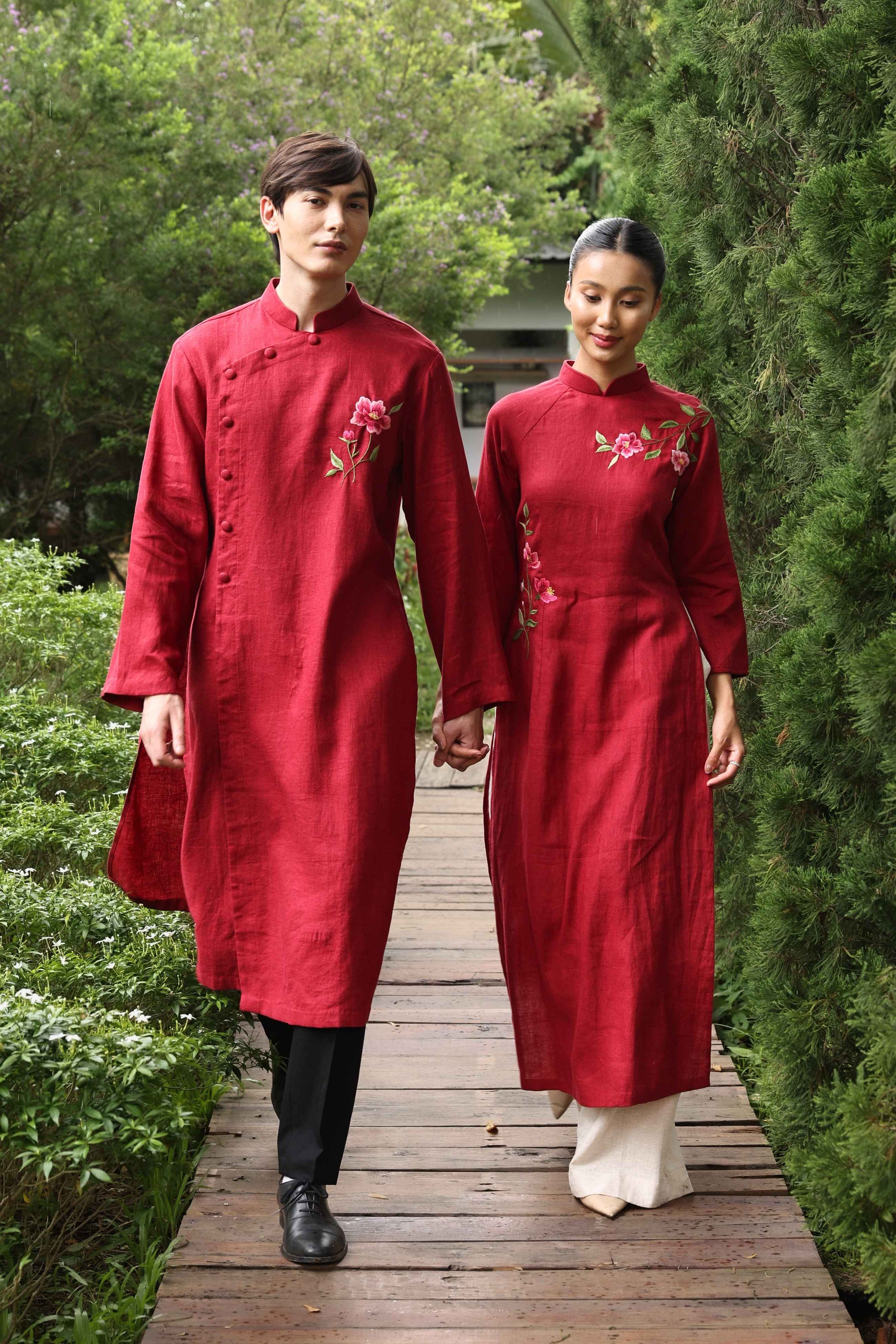 Matching red Vietnamese wedding attire