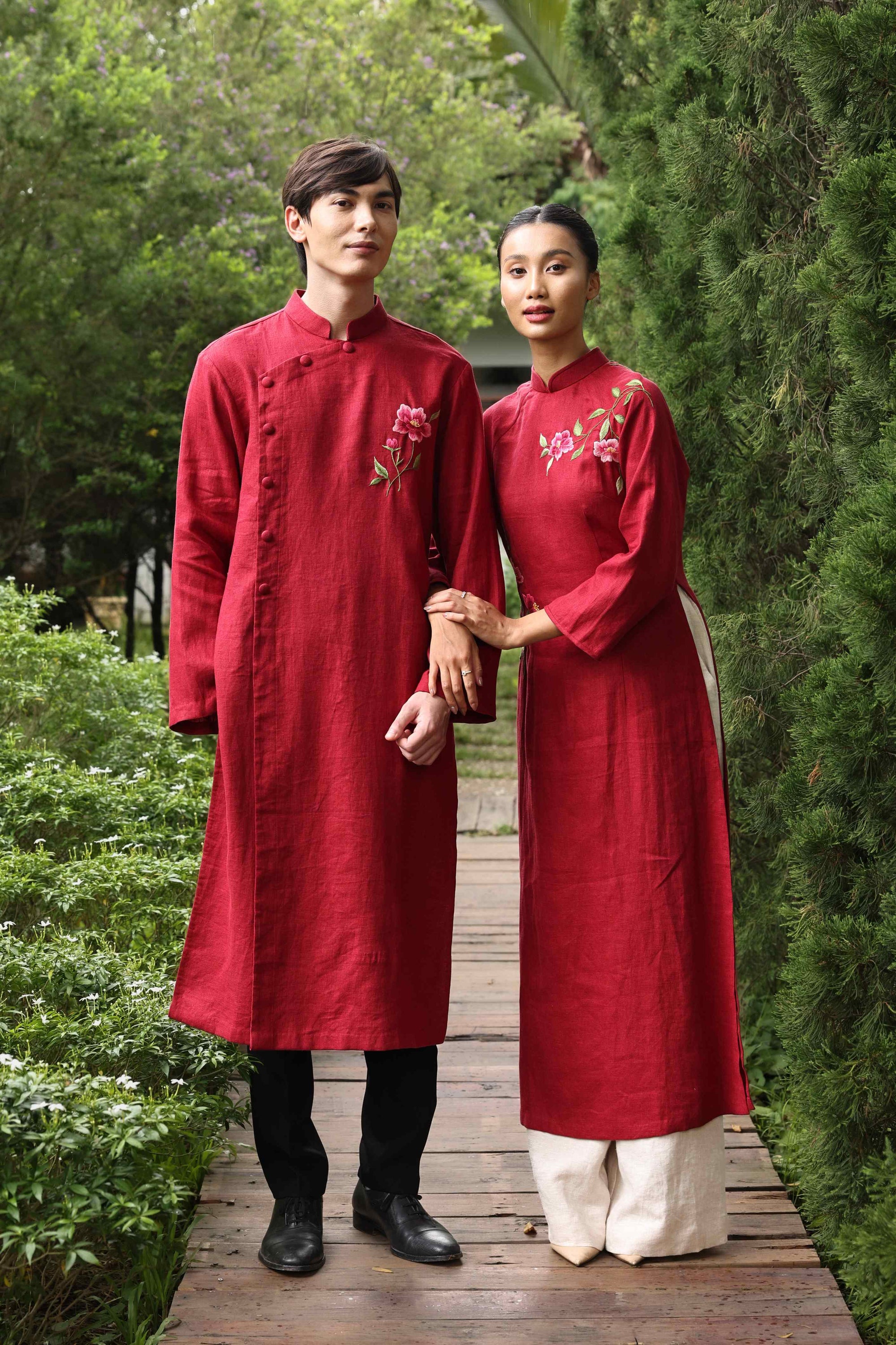 Matching red Vietnamese wedding attire