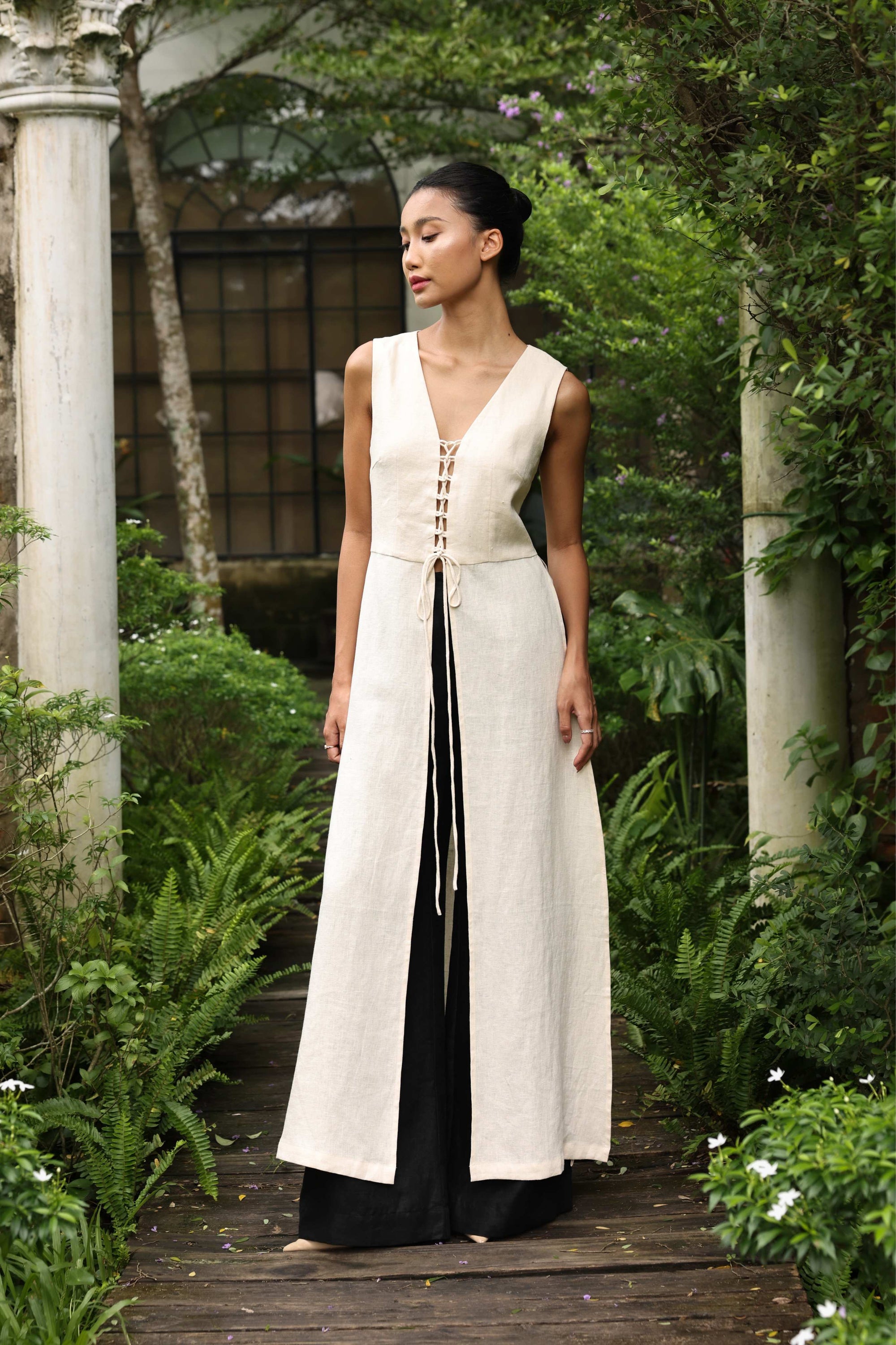 Modern ao dai linen tunic