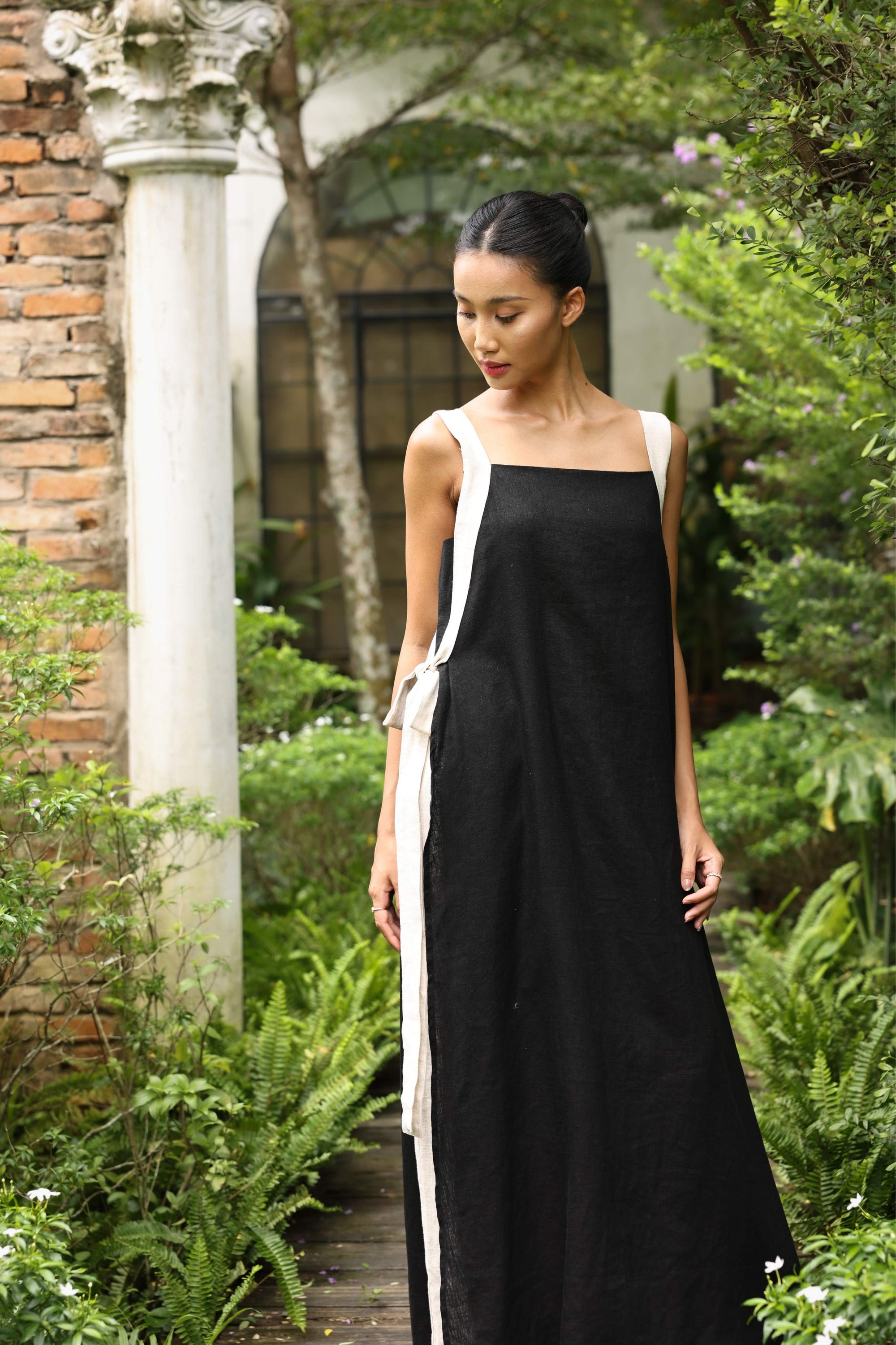 Modern Vietnamese linen dress