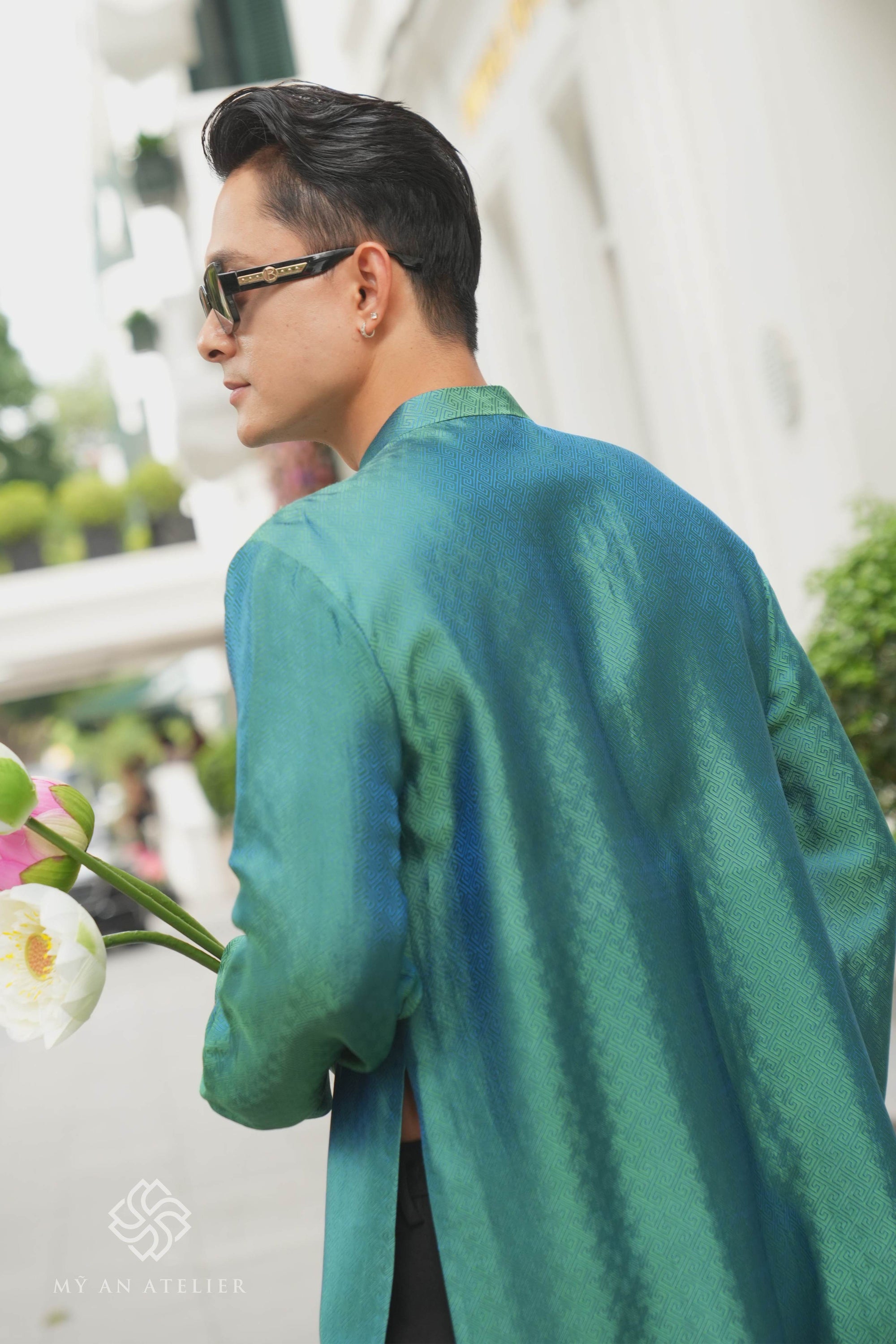 Mulberry silk ao dai men modern