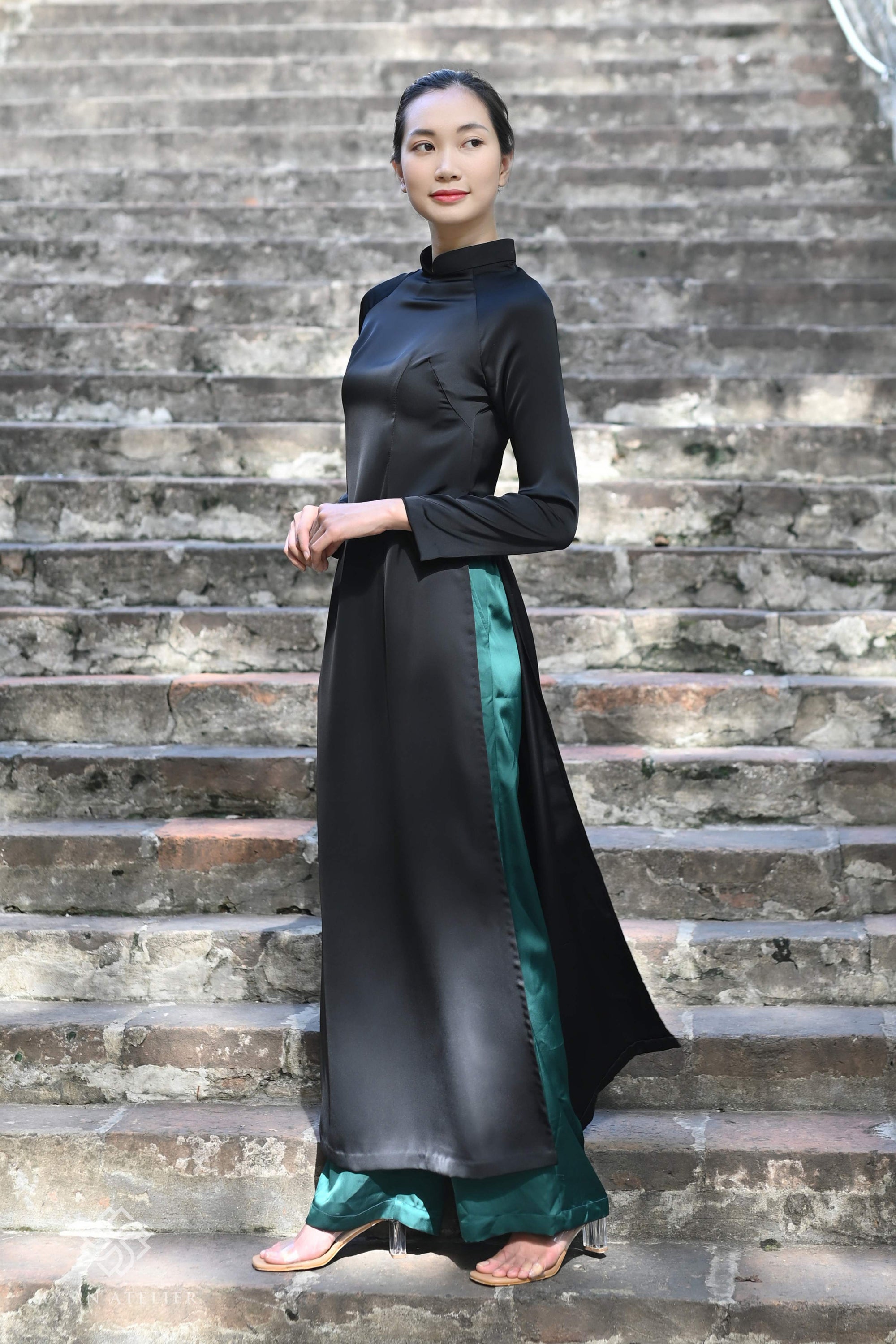 Mulberry silk black Vietnamese dress