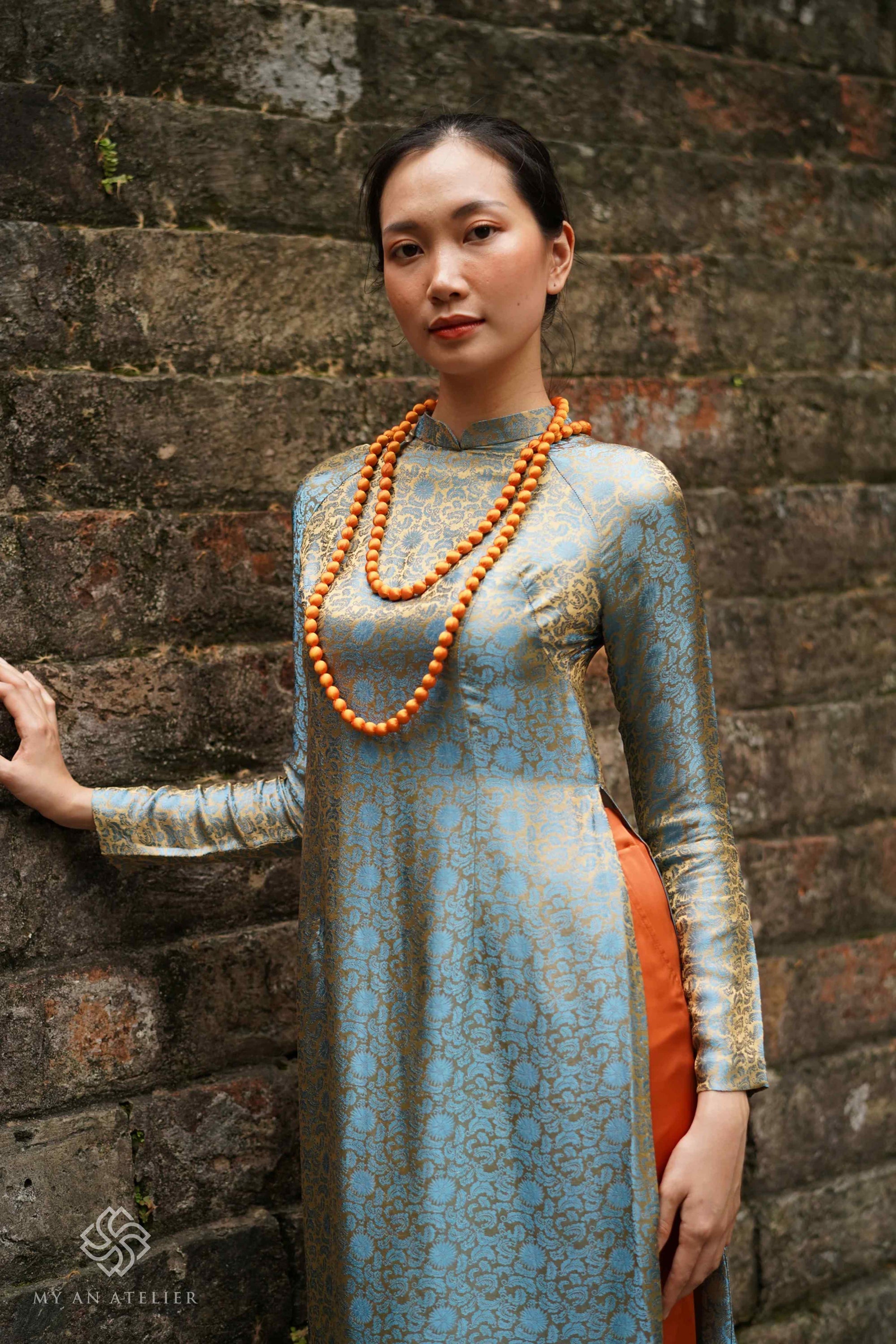 Mulberry silk classic Vietnamese dress