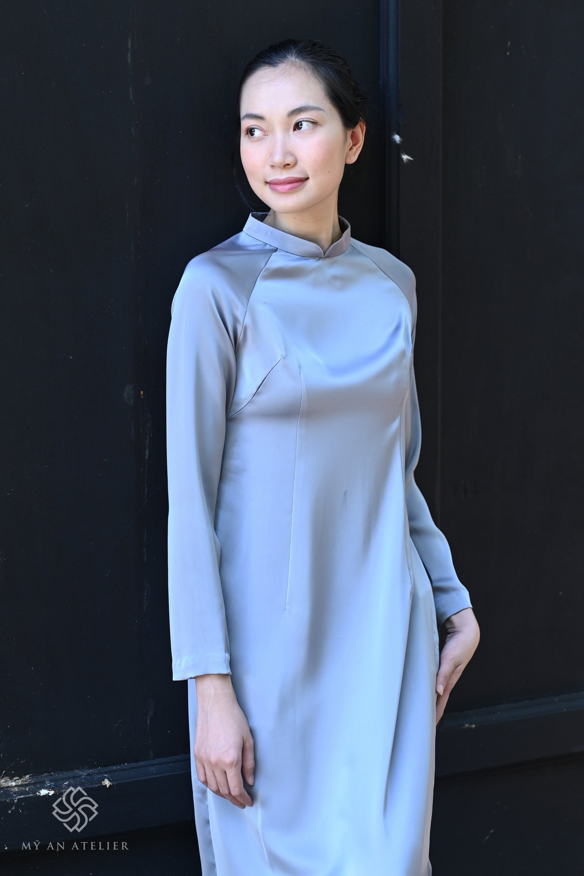 Mulberry silk cultural Vietnamese dress