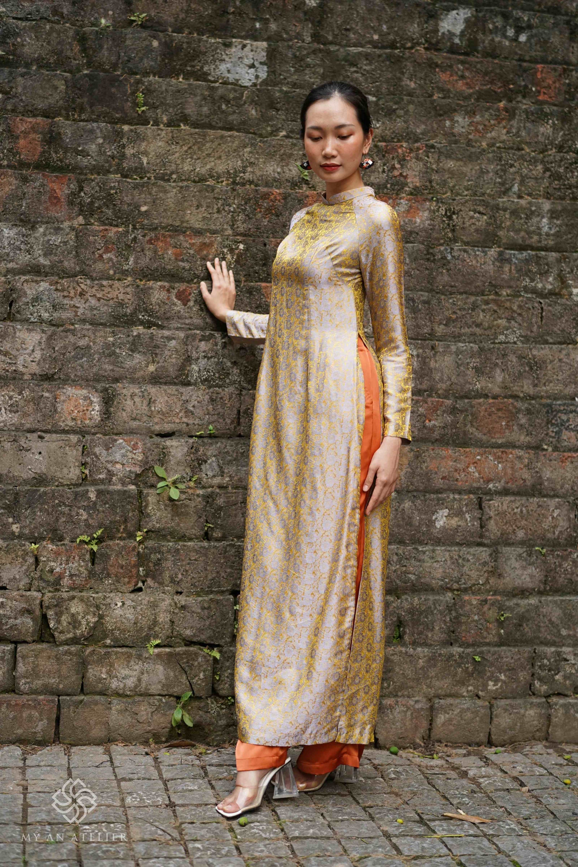 Mulberry silk gold Vietnamese dress