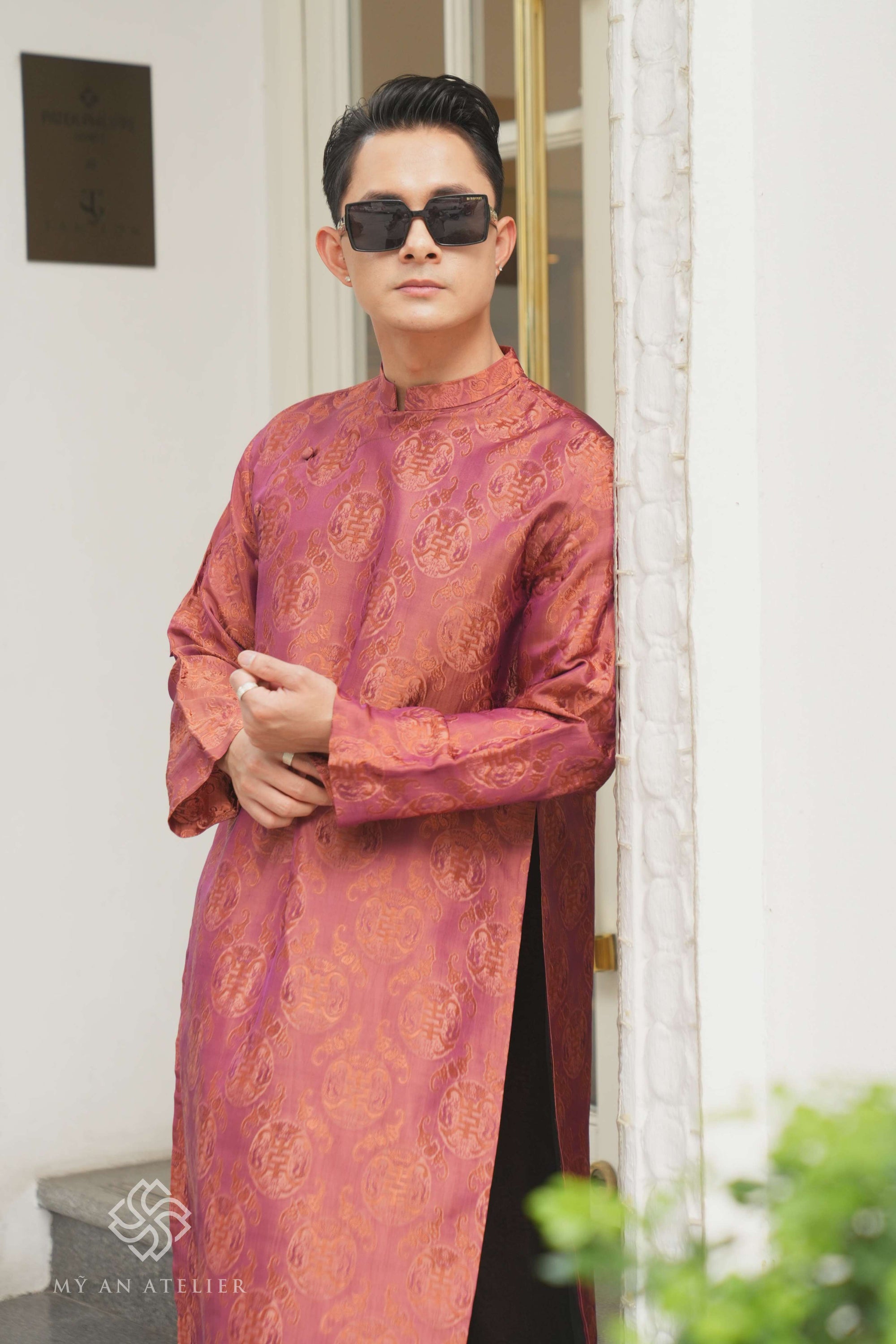 Mulberry silk men custom ao dai