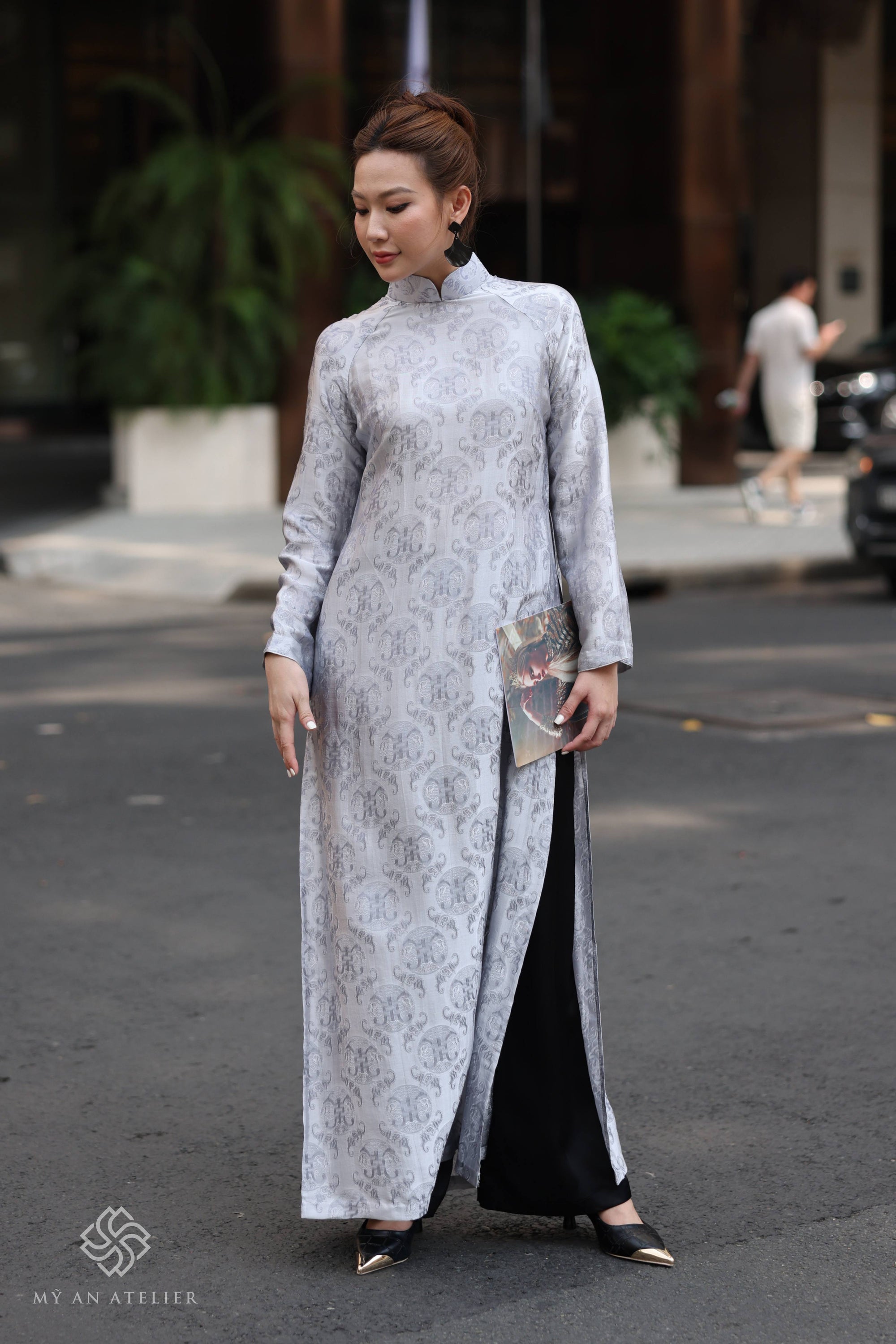 Mulberry silk traditional Vietnamese tunic