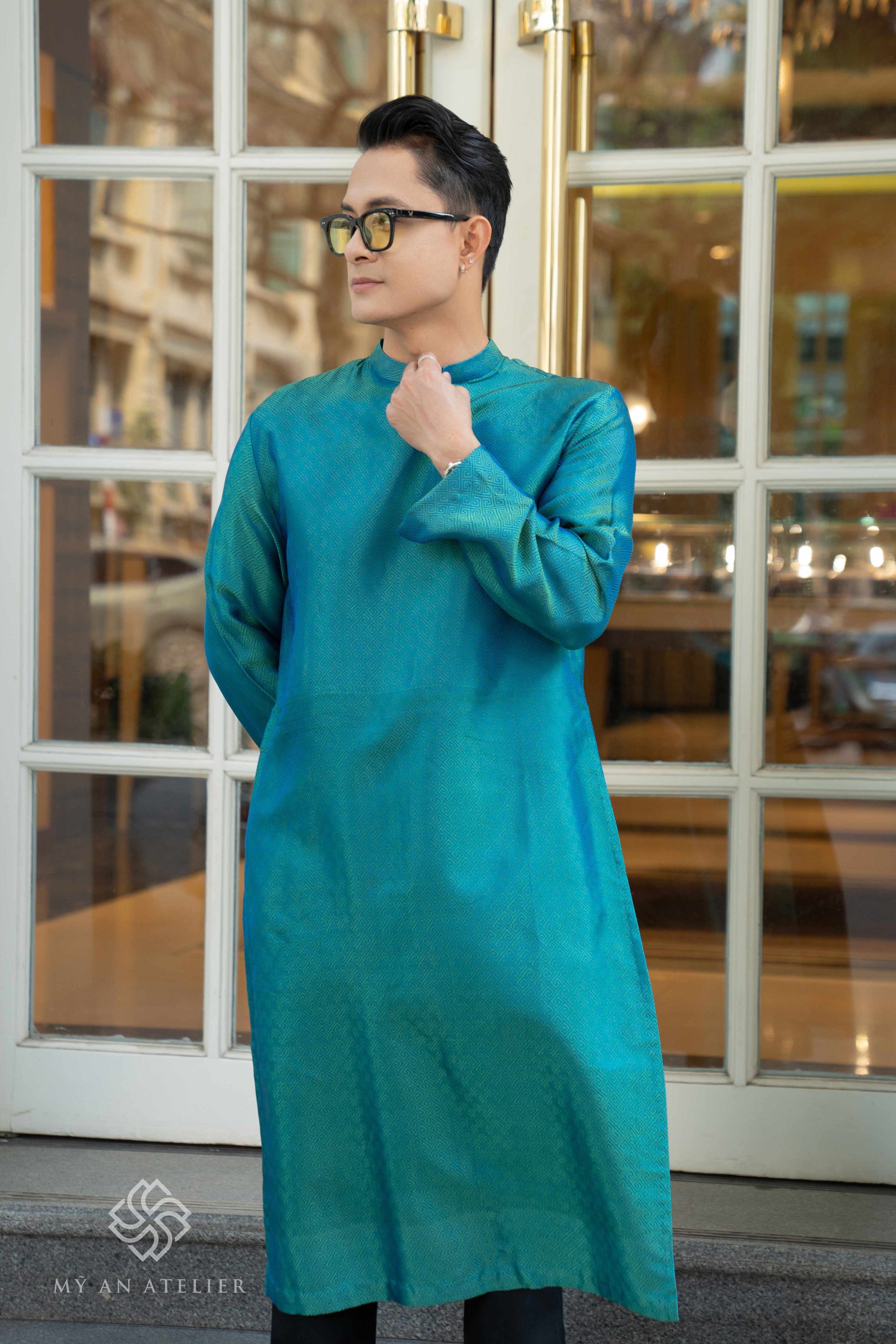 Mulberry silk tunic for men
