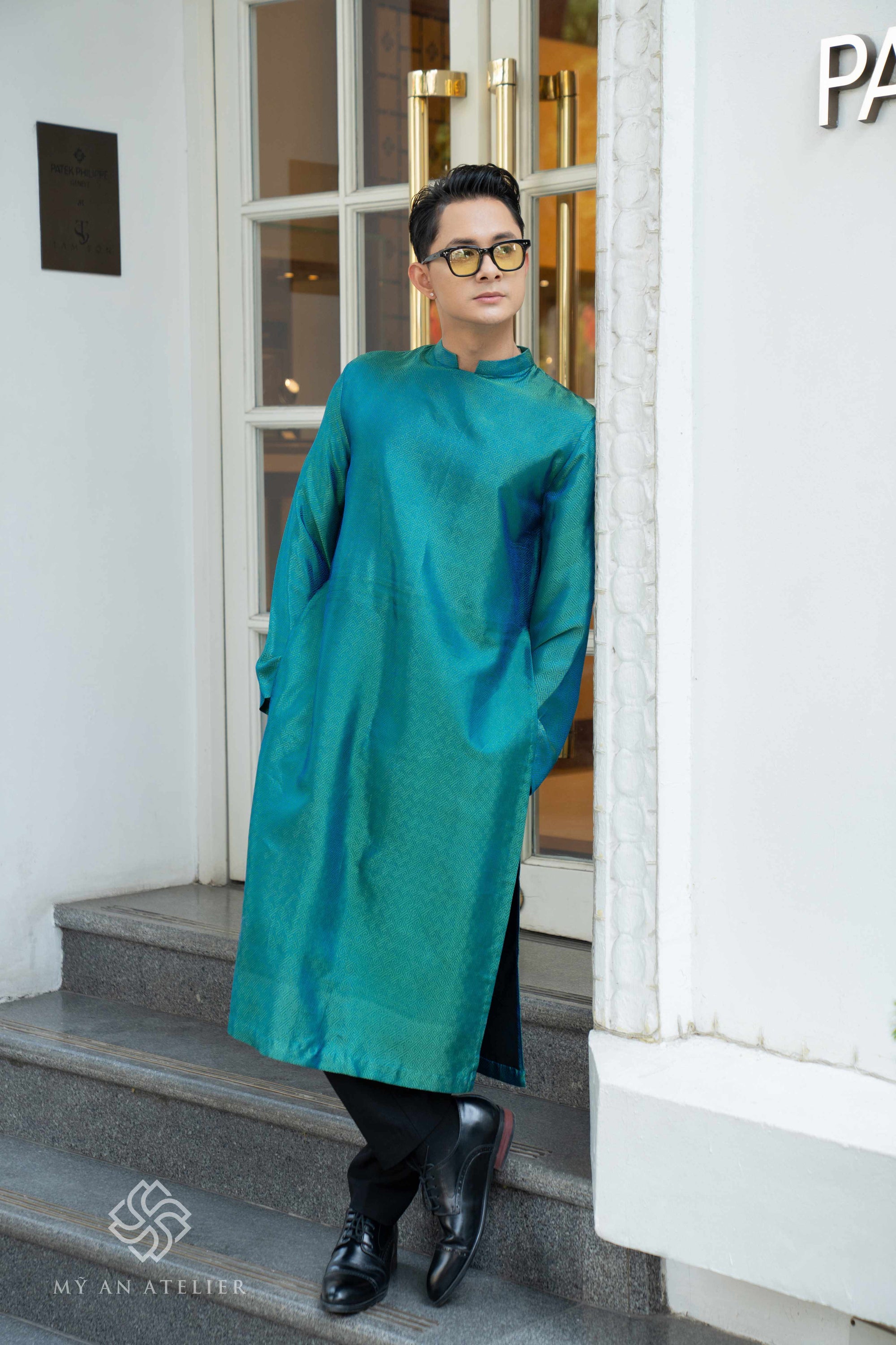 Mulberry silk tunic for men