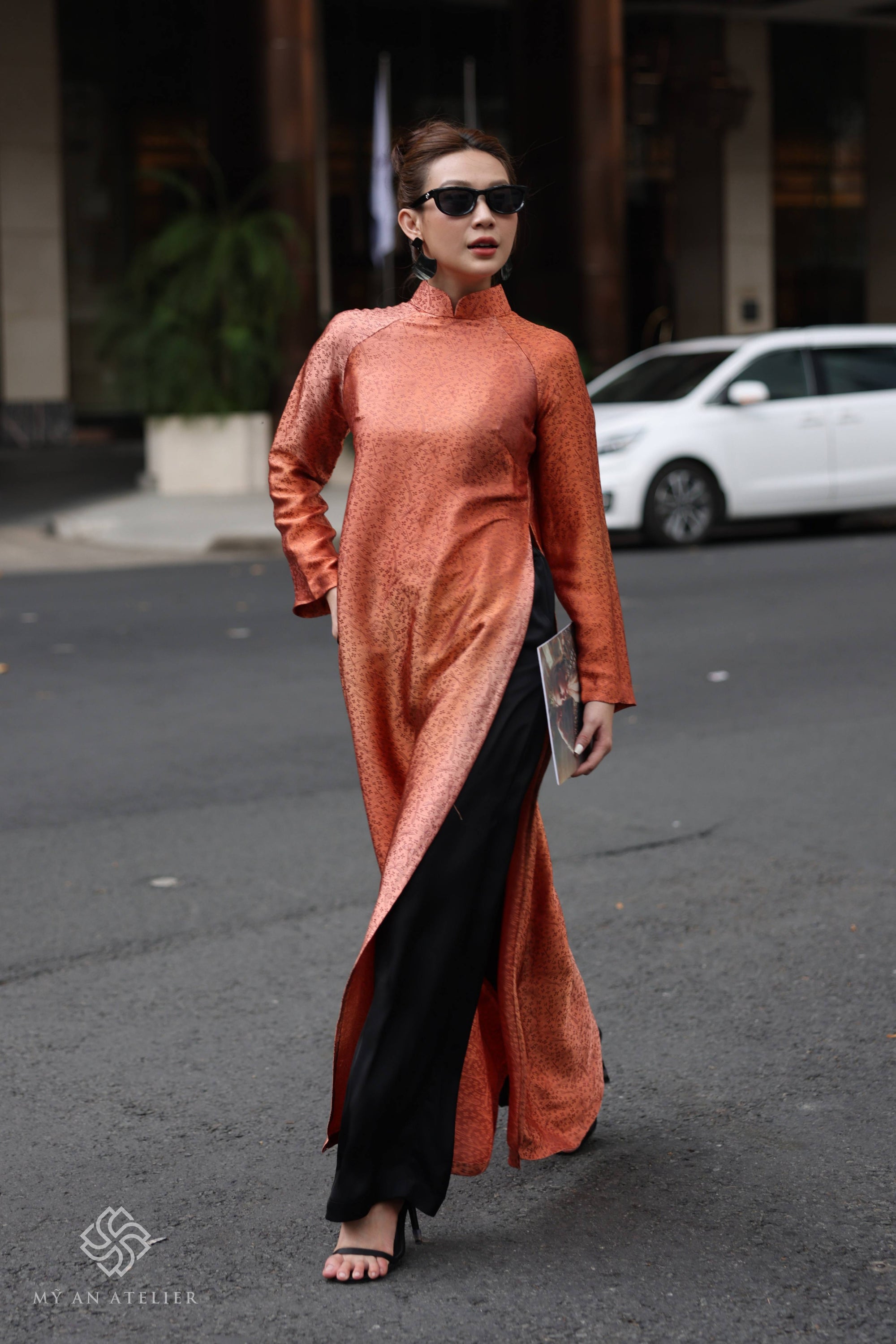 Mulberry silk Vietnam costume womens