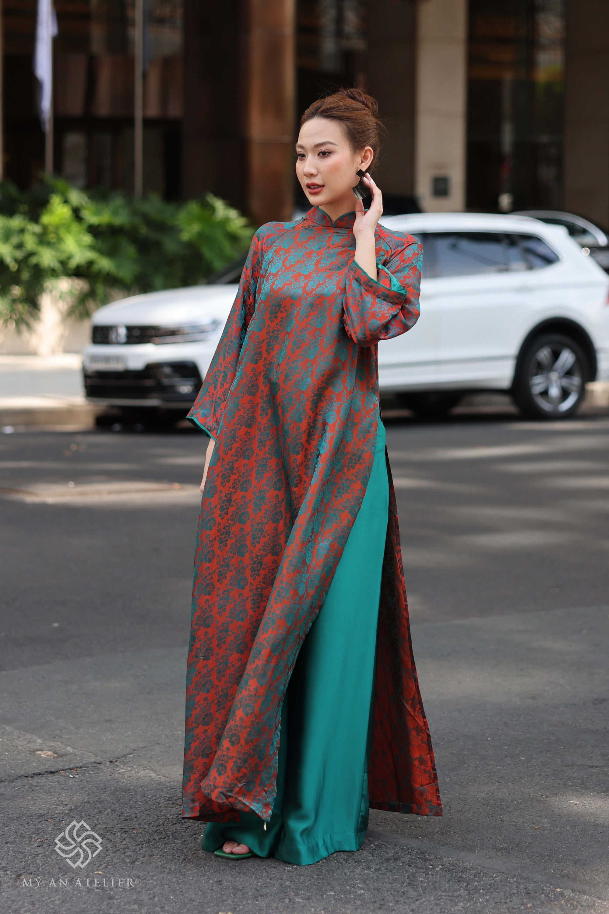 Mulberry silk Vietnam dress culture