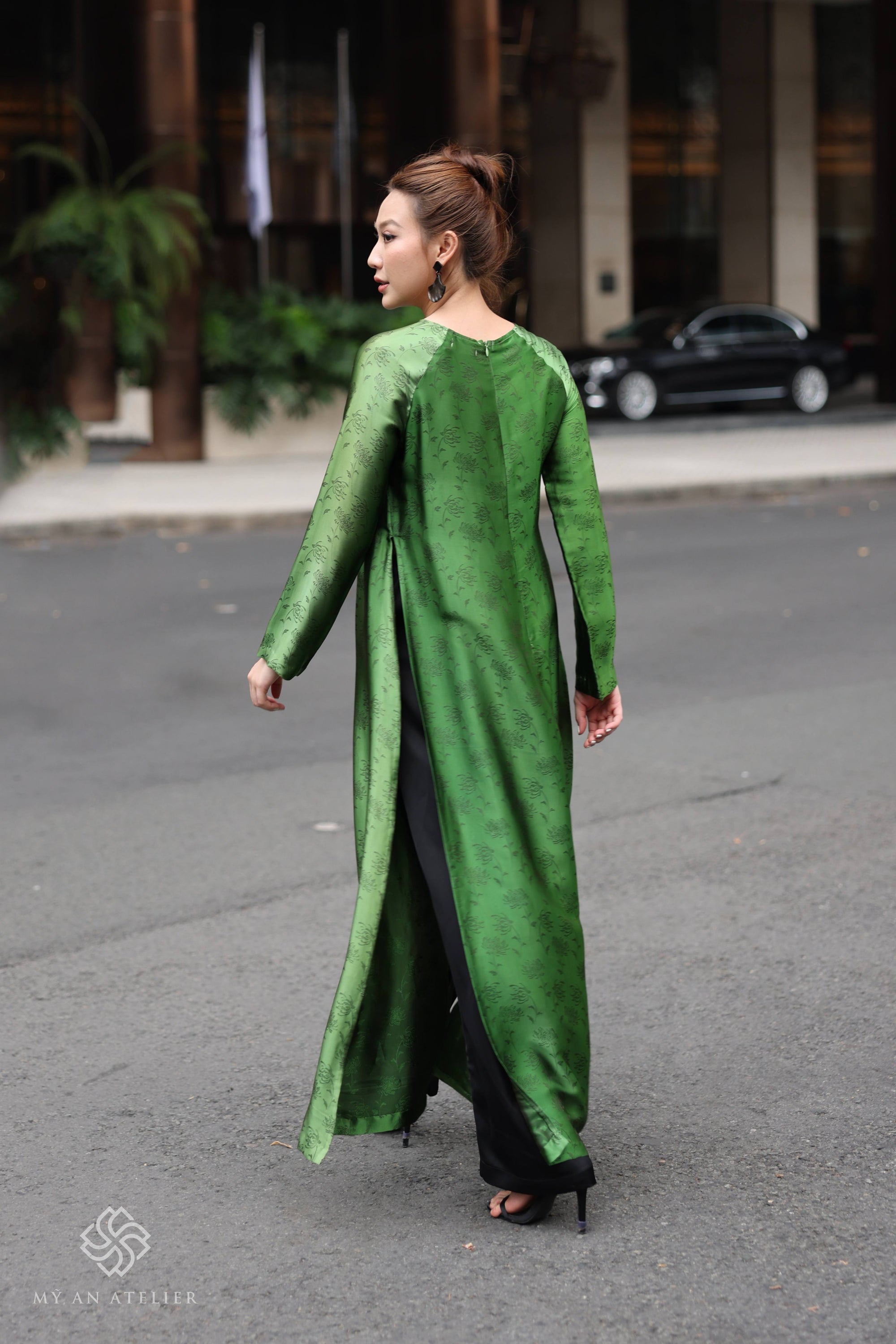Mulberry silk vietnamese costume female