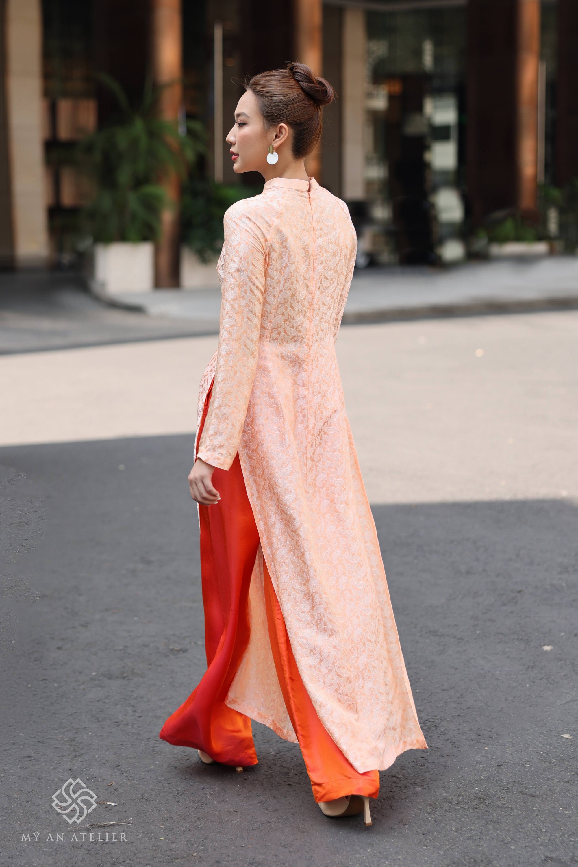 Mulberry silk Vietnamese cultural dress