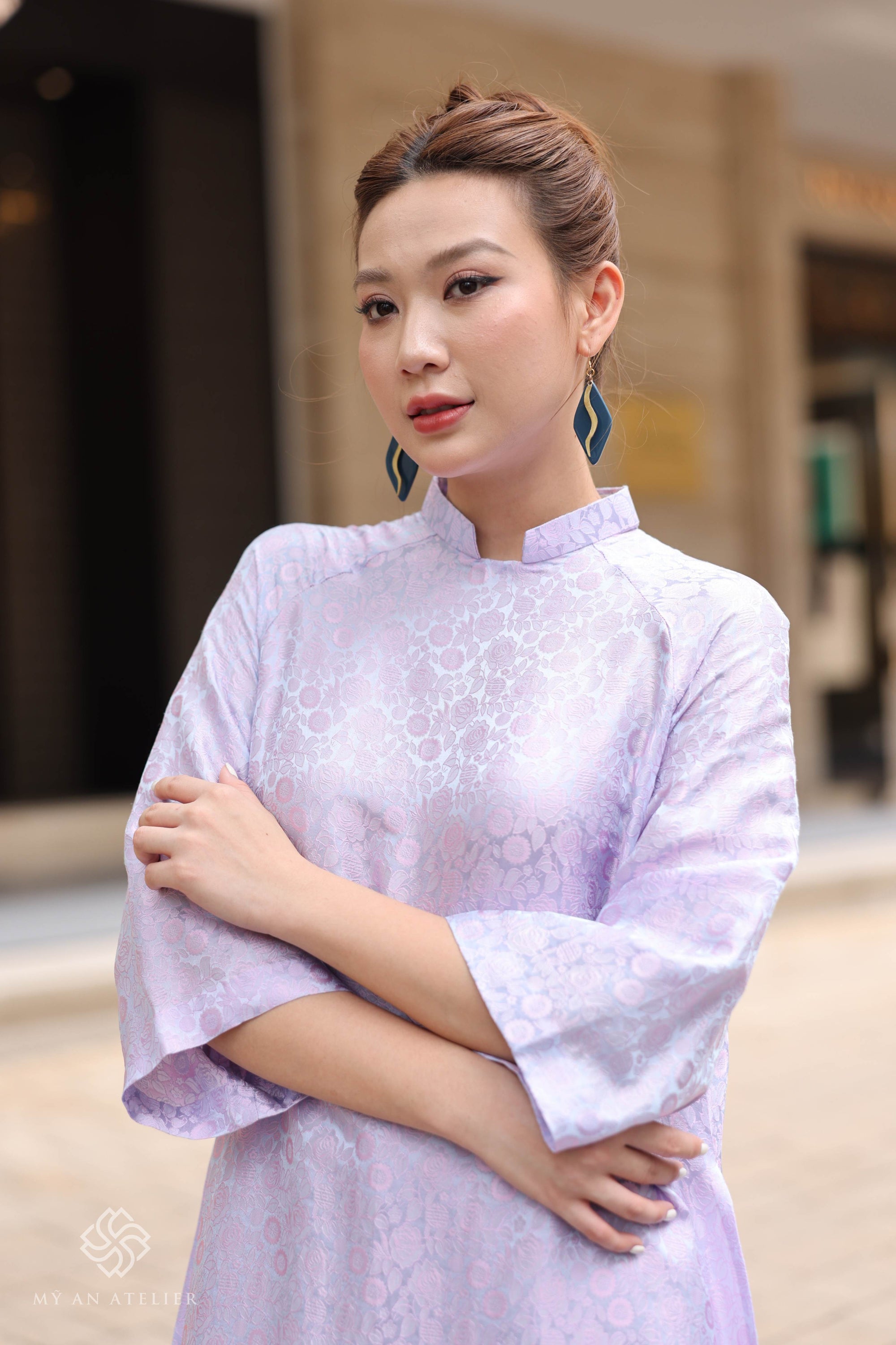 Mulberry silk Vietnamese custom dress