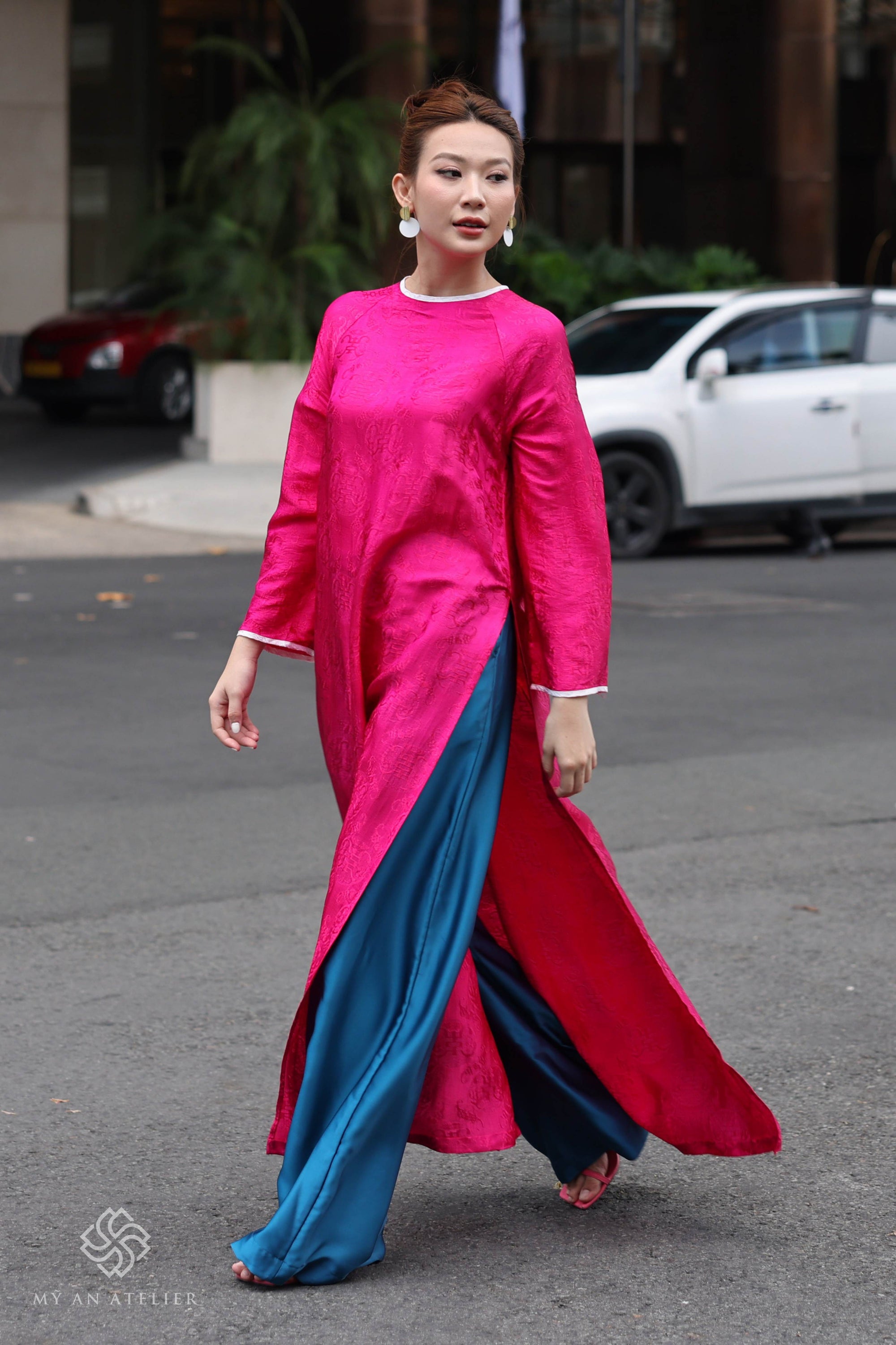 Mulberry silk Vietnamese dress women
