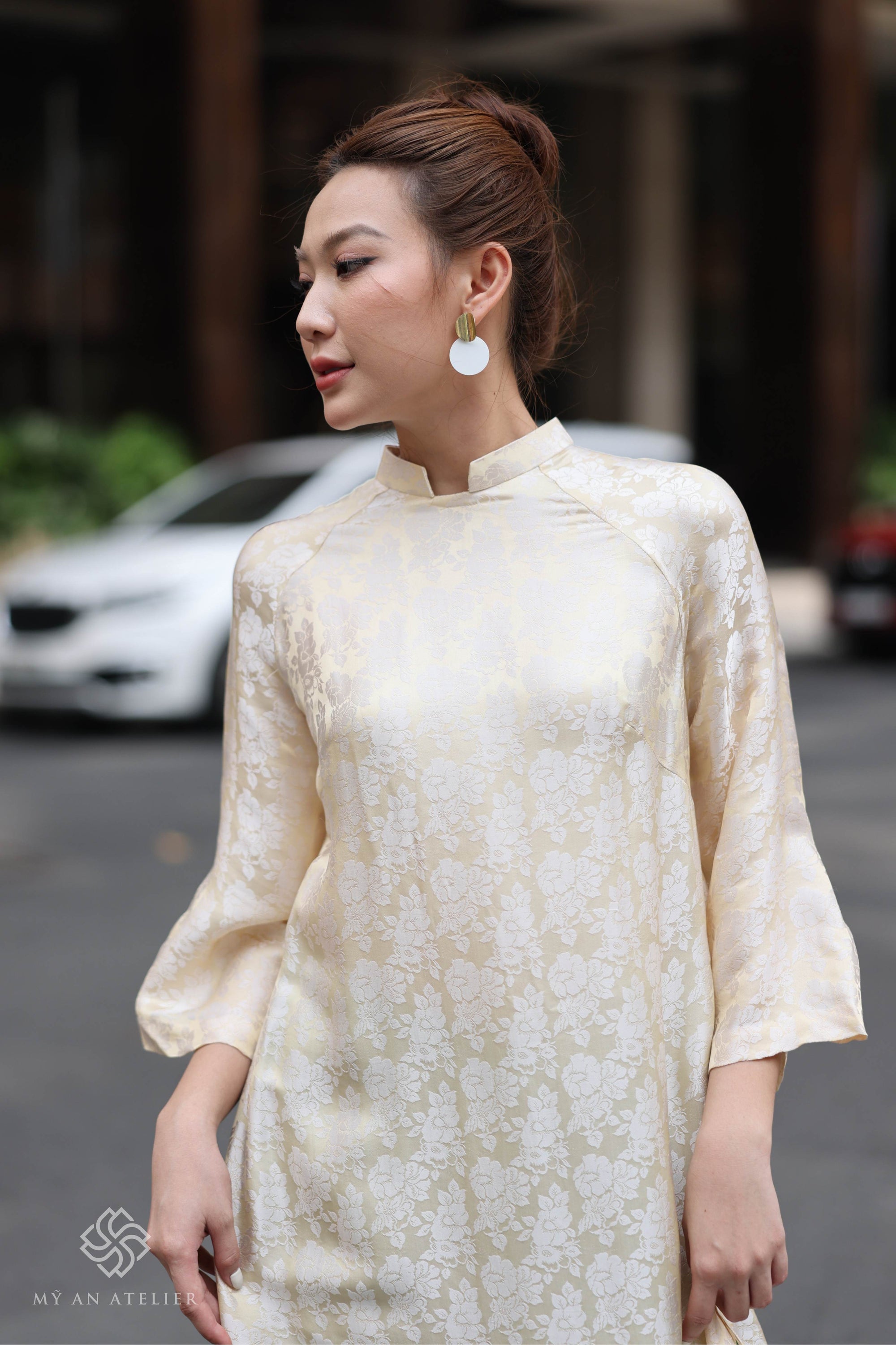 Mulberry silk Vietnamese formal dress