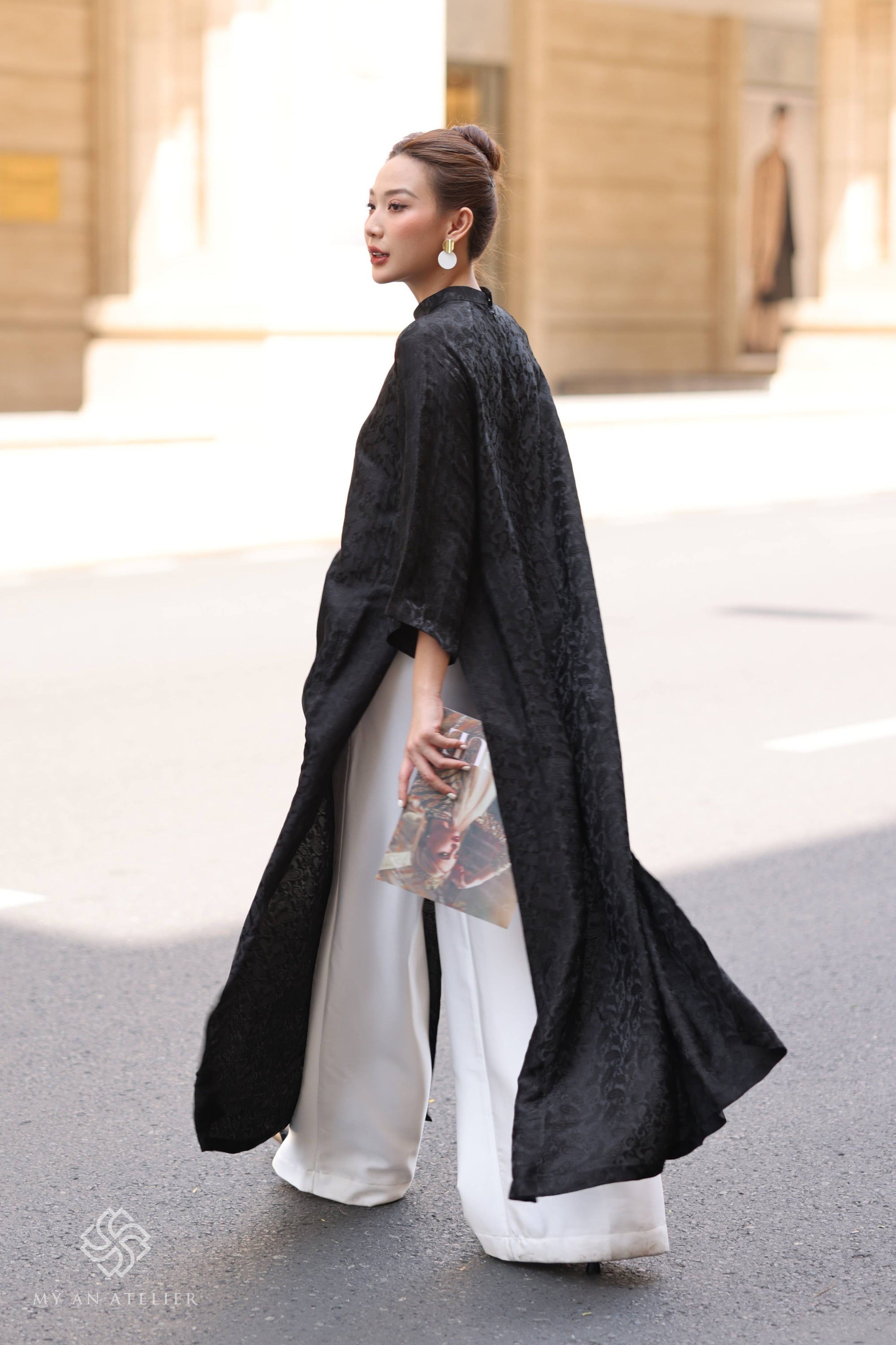 Mulberry silk Vietnamese women's dress