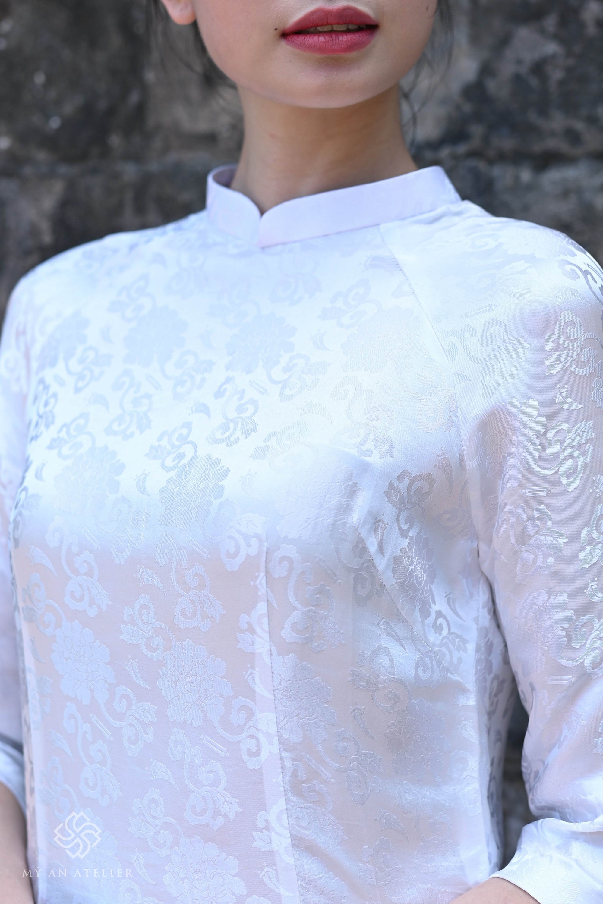 Mulberry silk white ao dai