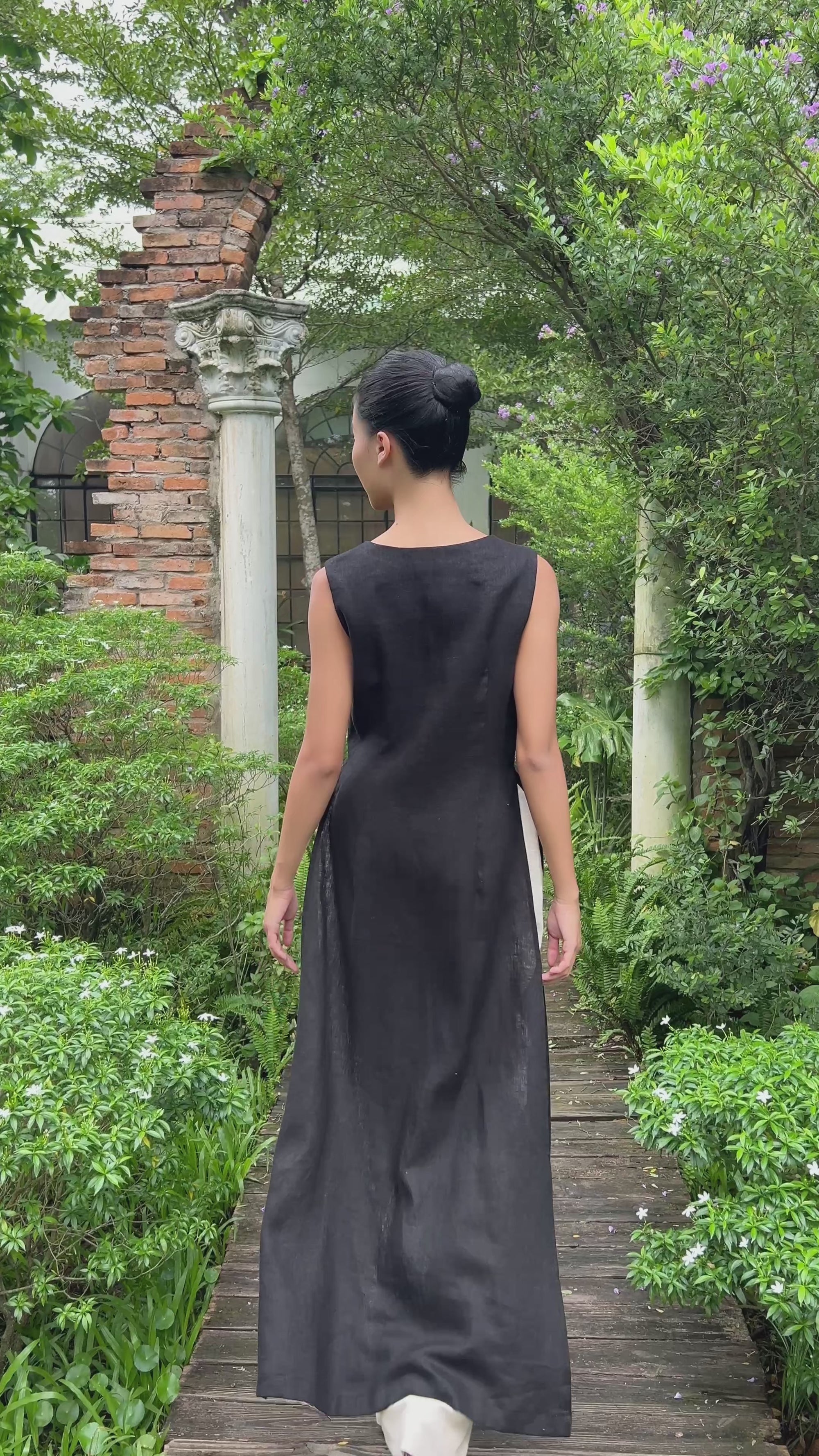 Button front linen ao dai