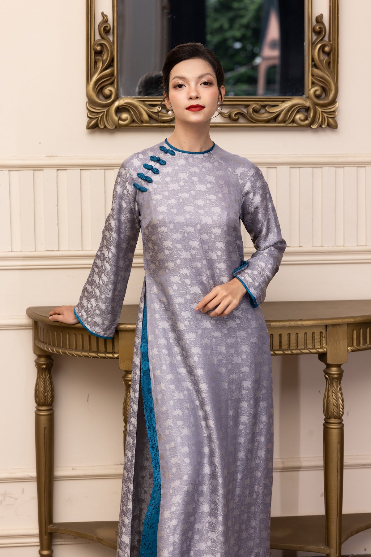 custom Vietnamese silk ao dai