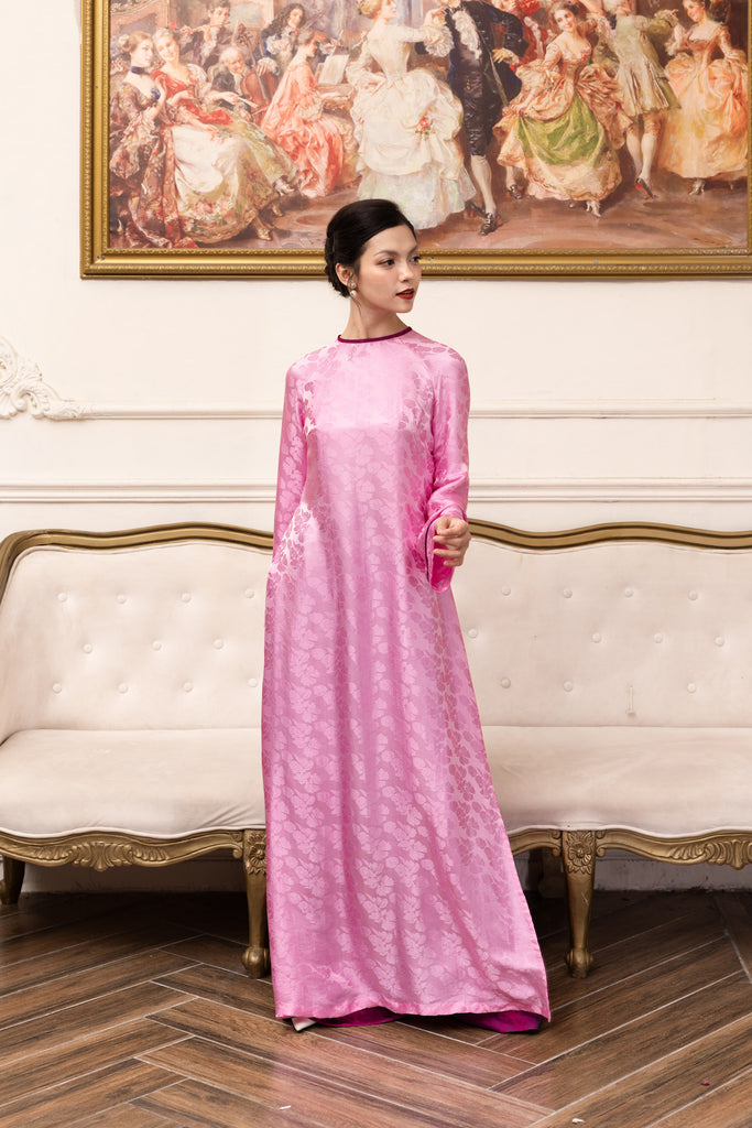 modern silk Vietnamese tunic dress