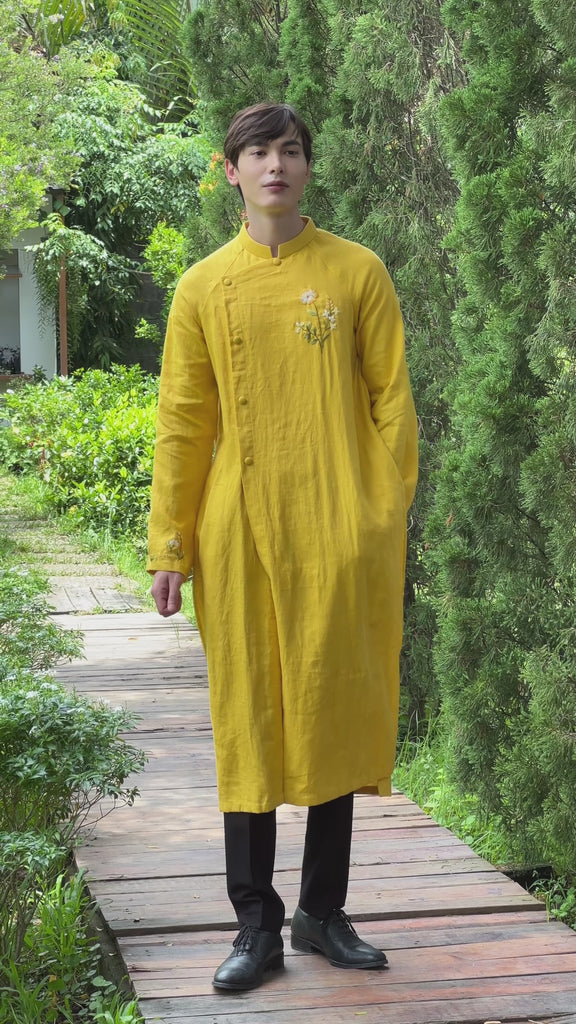 Men’s Vietnamese linen dress