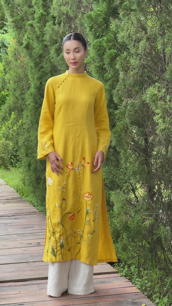 Vietnamese embroidered linen dress