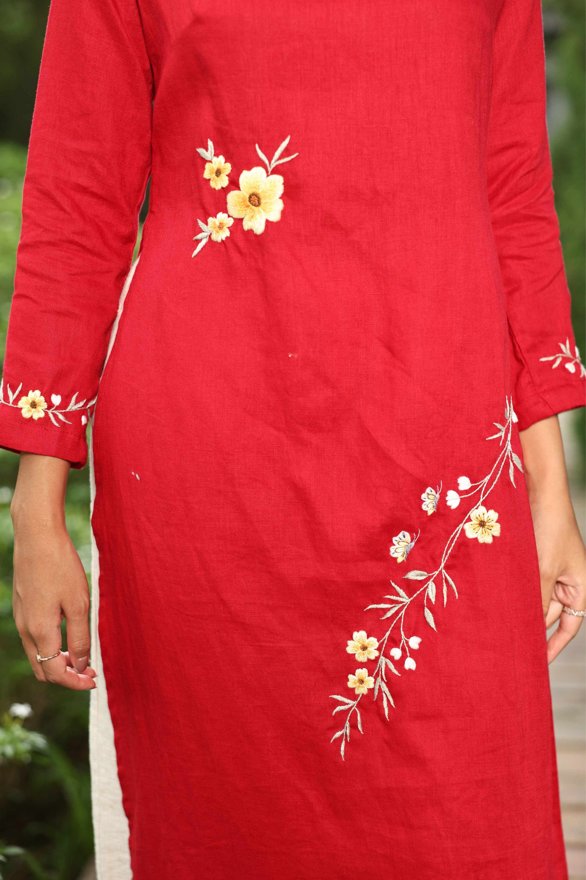Red Vietnamese linen traditional dress 