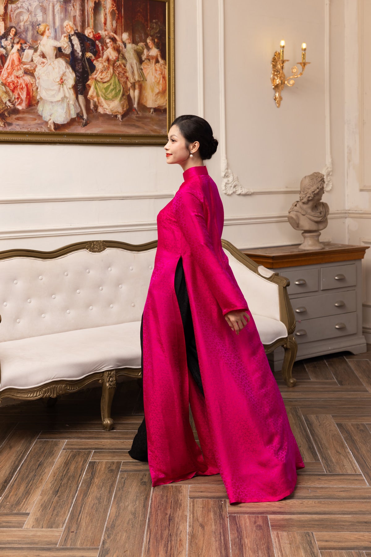Silk ao dai with slit in the middle