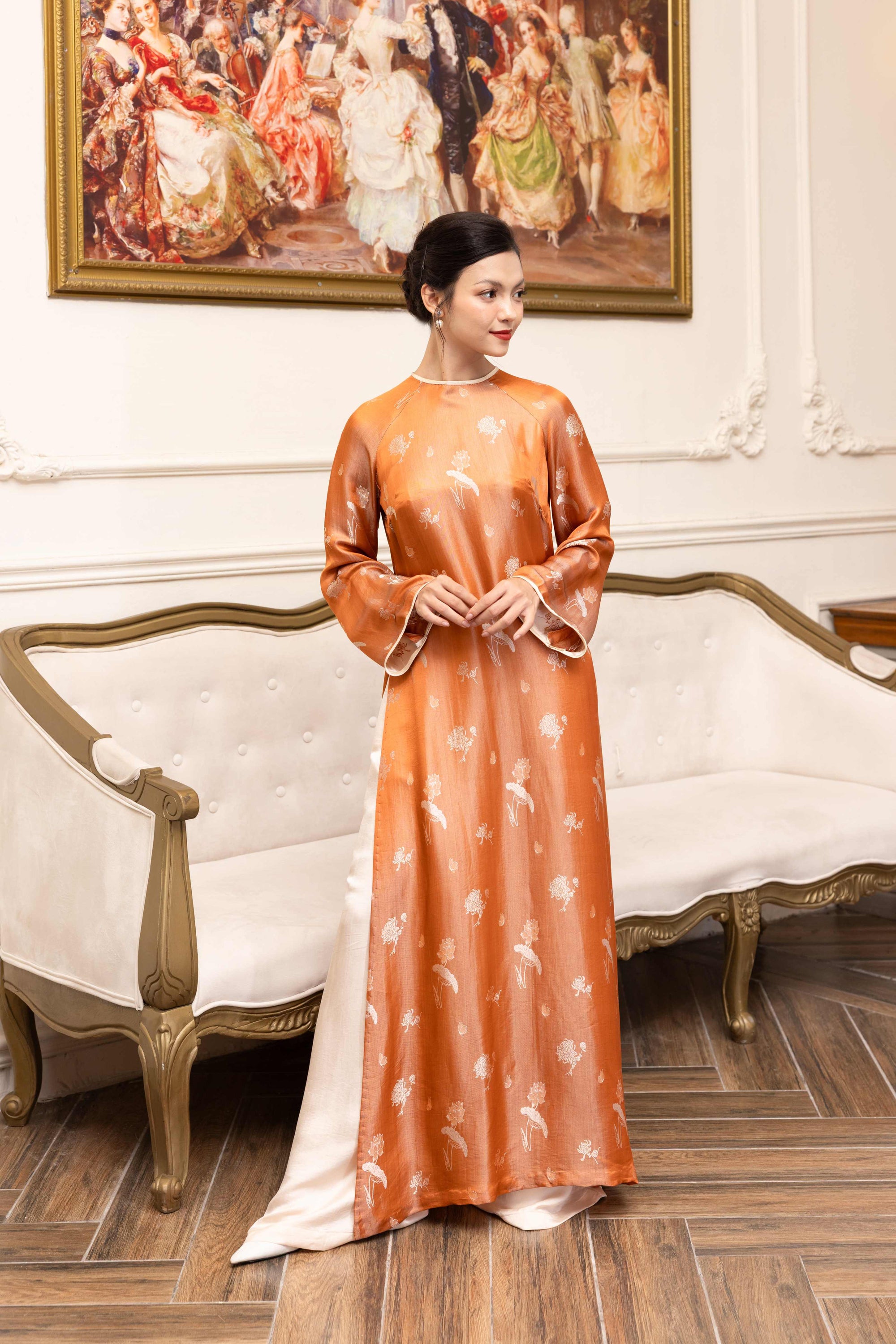 Silk Vietnam traditional costume