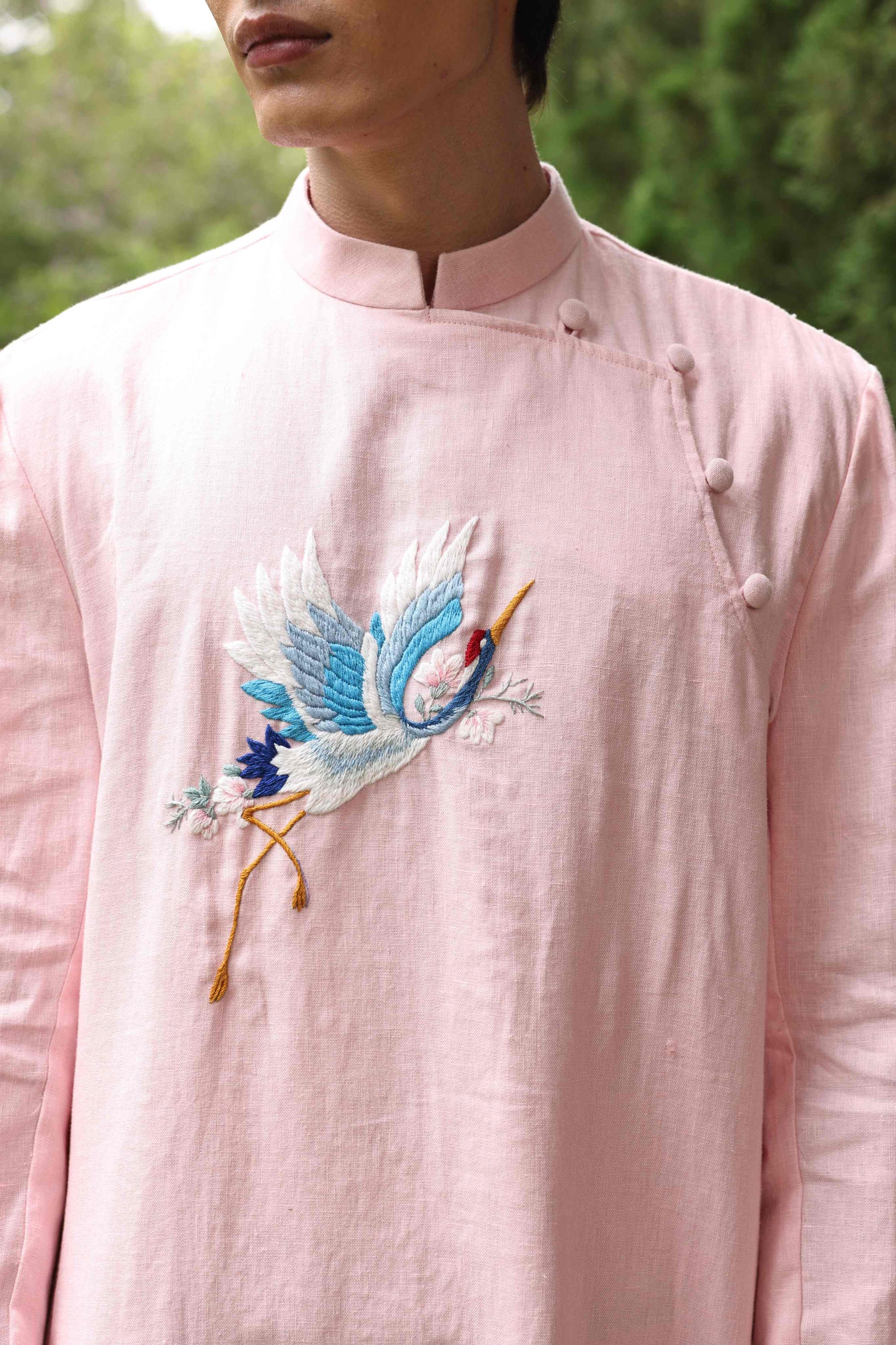 Traditional Vietnamese linen ao dai for men