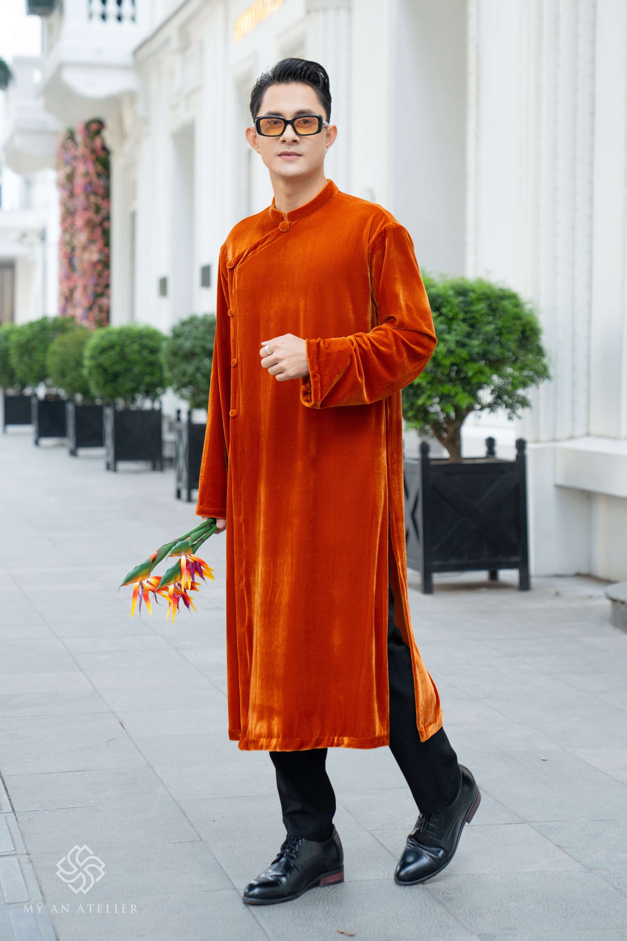Velvet men's ao dai