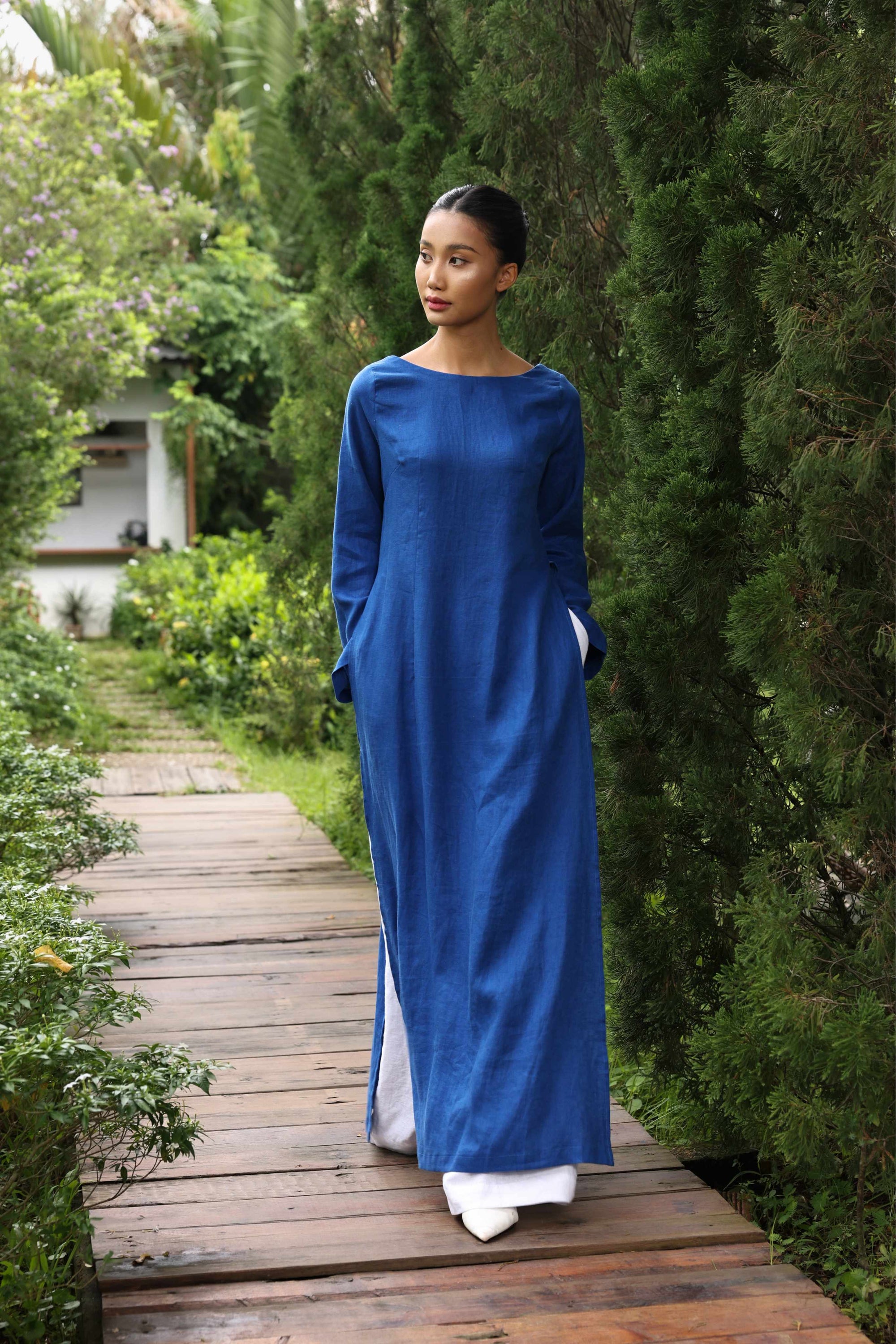Vietnamese ao dai linen dress