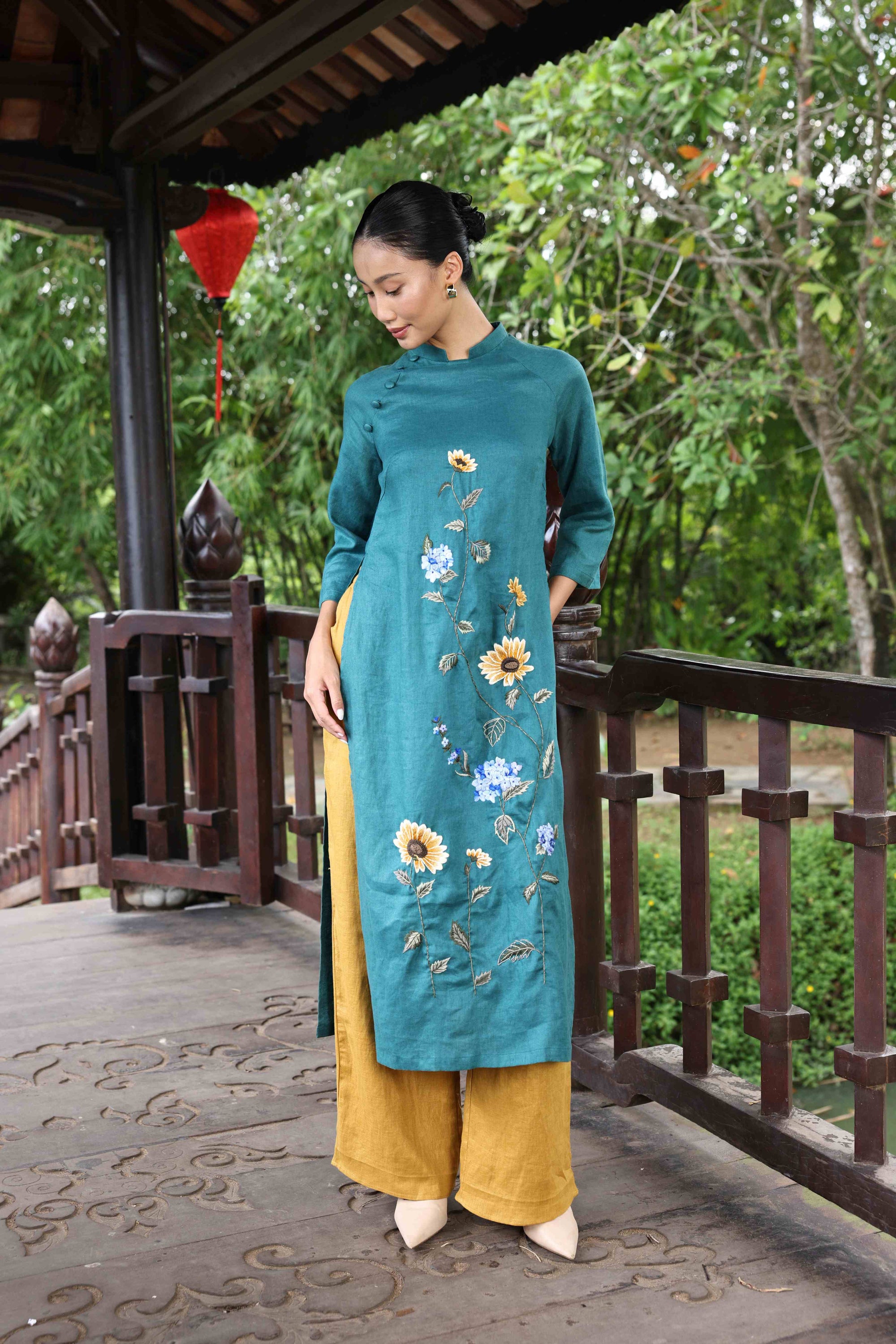 Vietnamese ao dai with embroidery