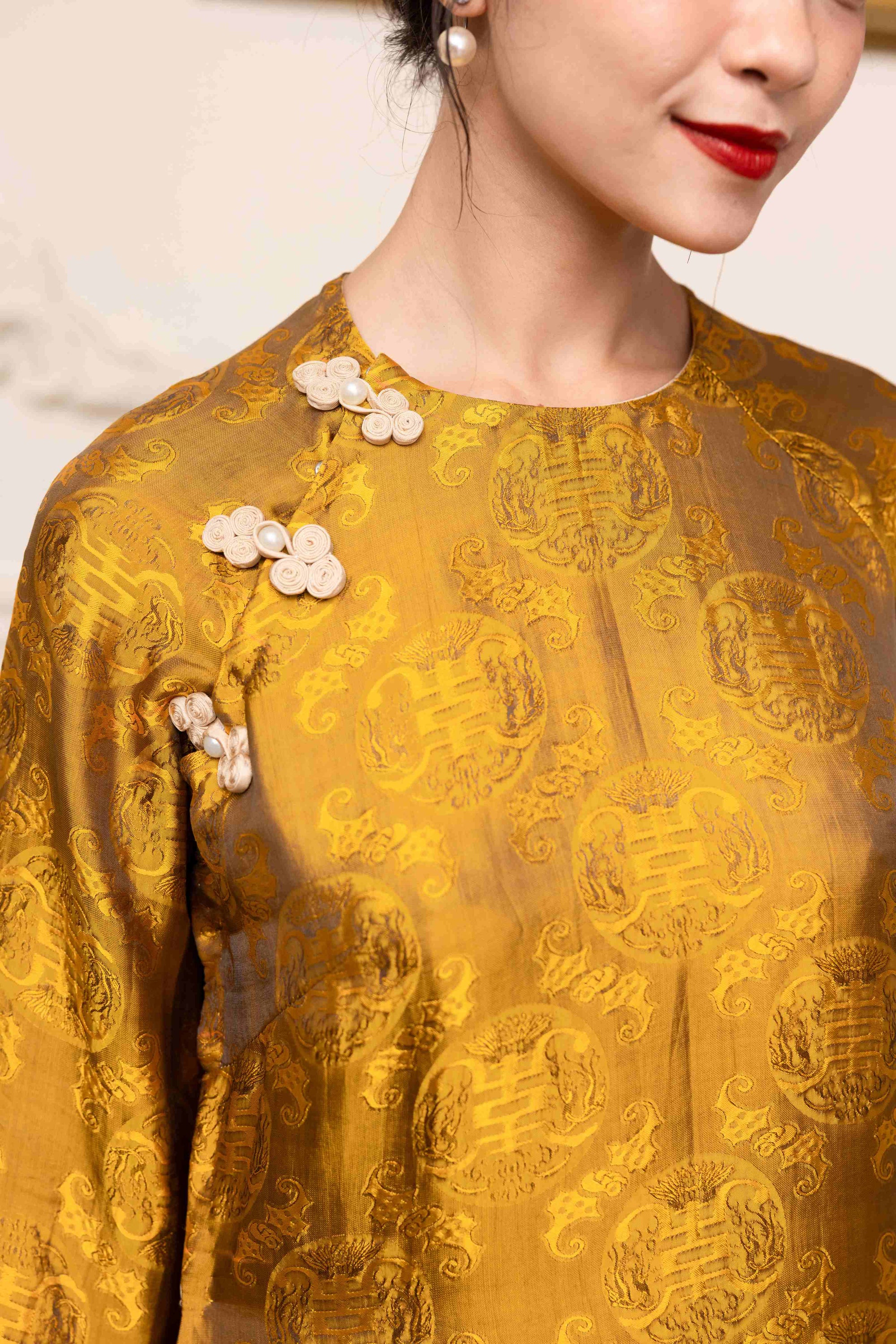 Women's Vietnamese silk dress